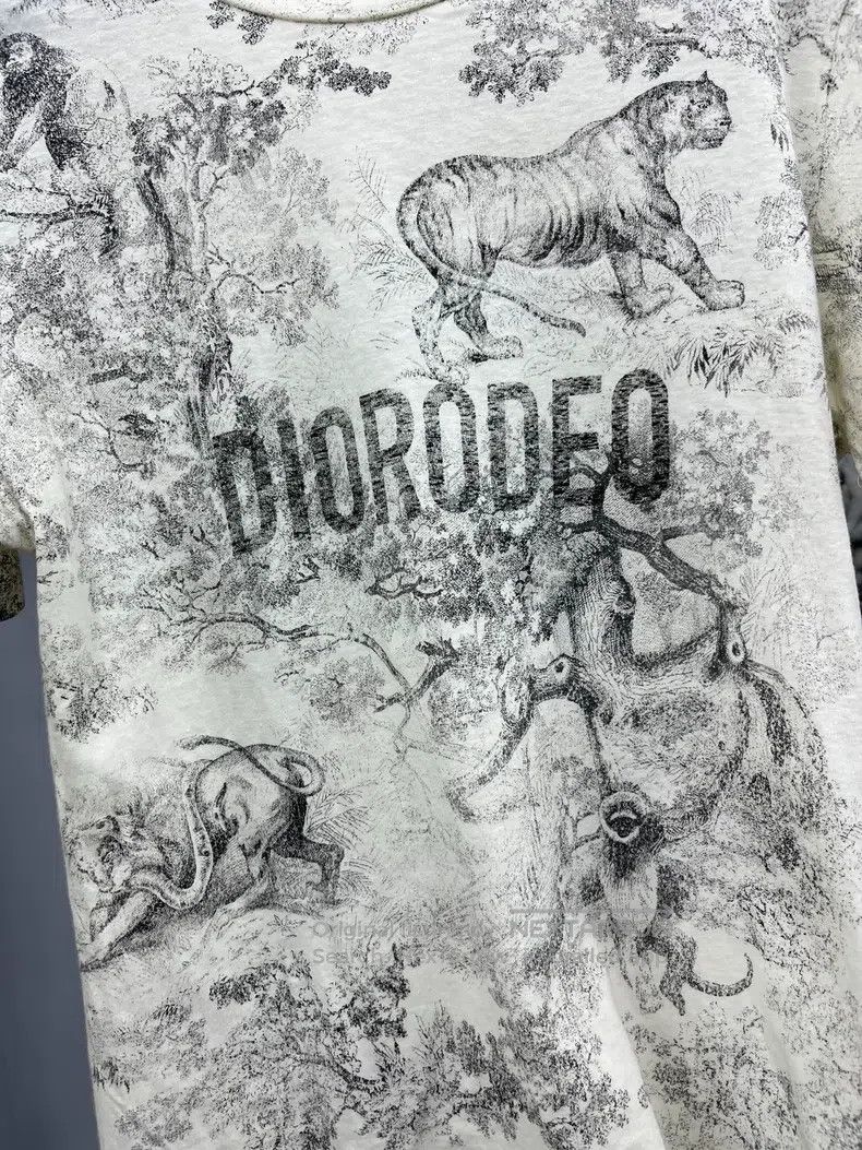 Dior Dior ZOO PRINTED SHORT-SLEEVED T-SHIRT Size S / US 4 / IT 40 - 2 Thumbnail