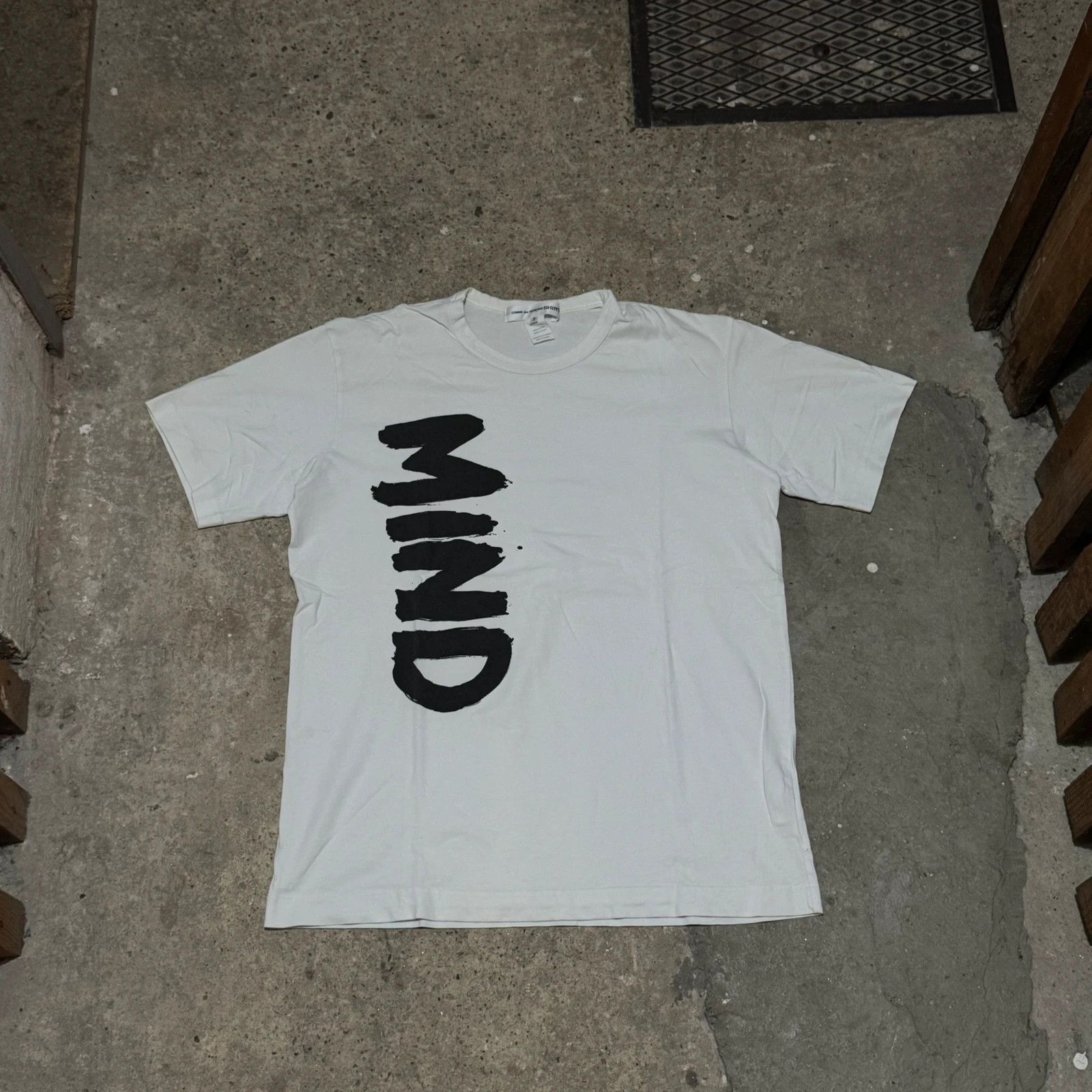 Comme des Garcons Comme des Garçons shirt “mind” Size US XL / EU 56 / 4 - 1 Thumbnail