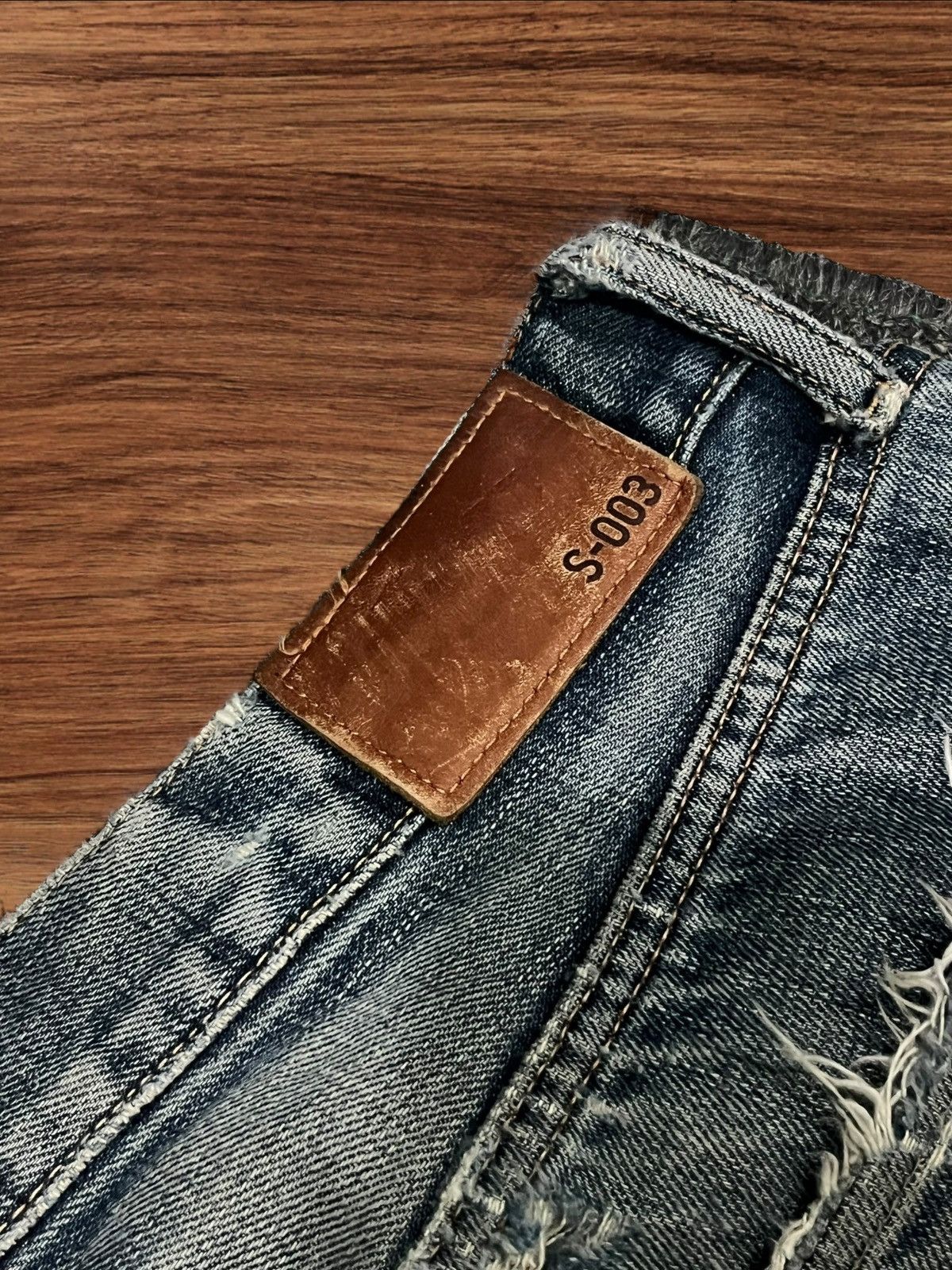 Jun Takahashi Vintage Japanese Brand Uniqlo Trash Ripped Classic Fit Jeans Size US 34 / EU 50 - 7 Thumbnail