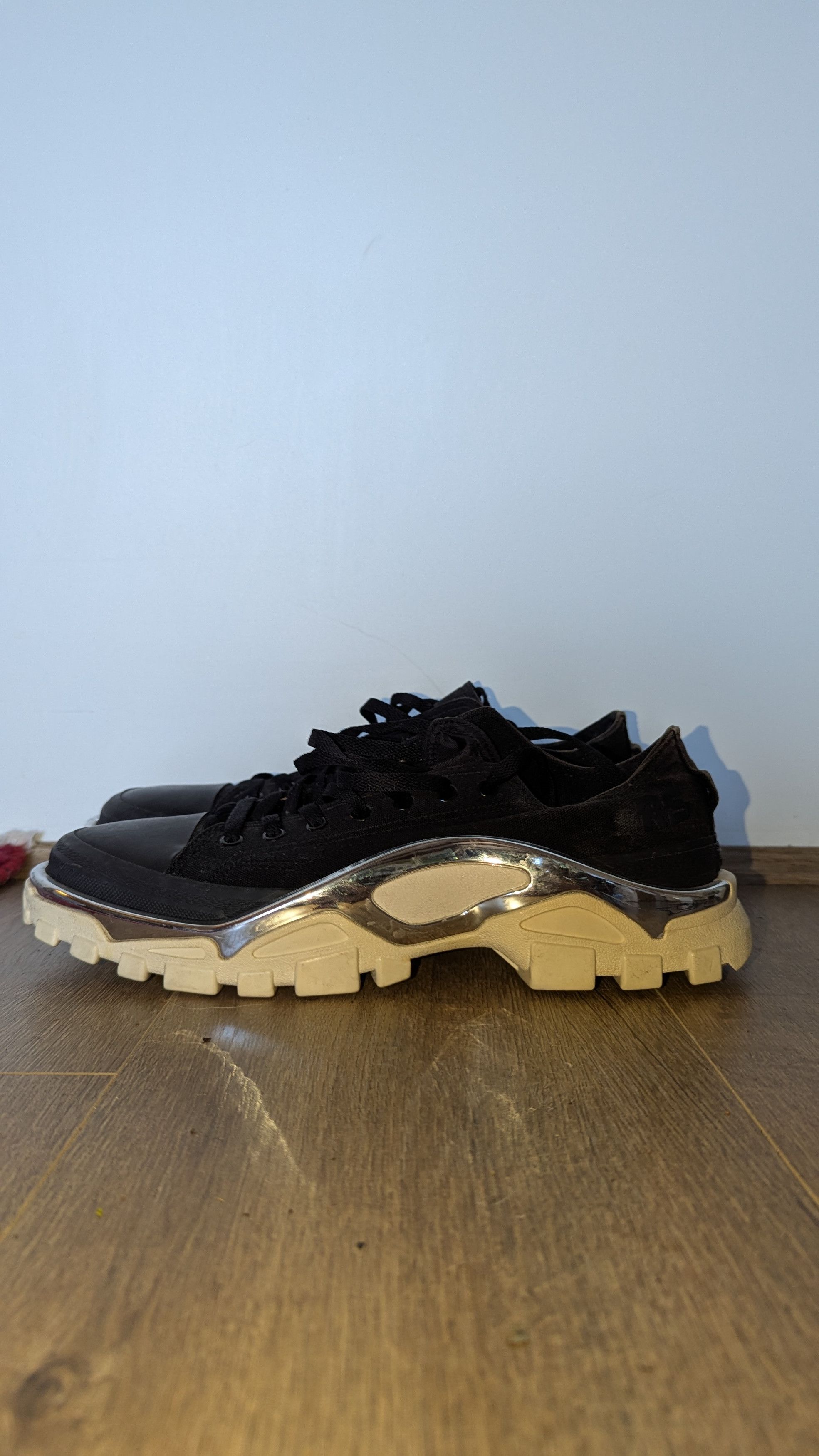 Adidas × Raf Simons Adidas x Raf Simons Detroit Runner "Oreo" Size US 10 / EU 43 - 2 Thumbnail