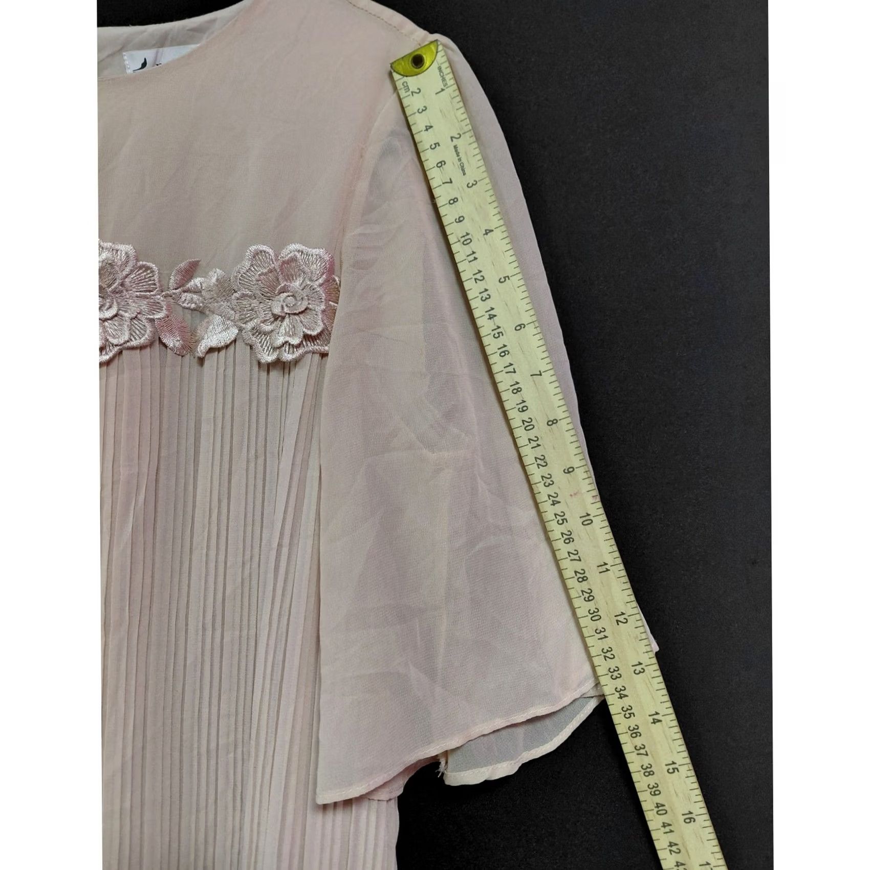 Nanette Lepore Nanette Lepore Floral Embroidered Beige Knee Length Dress Size 10 Size L / US 10 / IT 46 - 7 Thumbnail