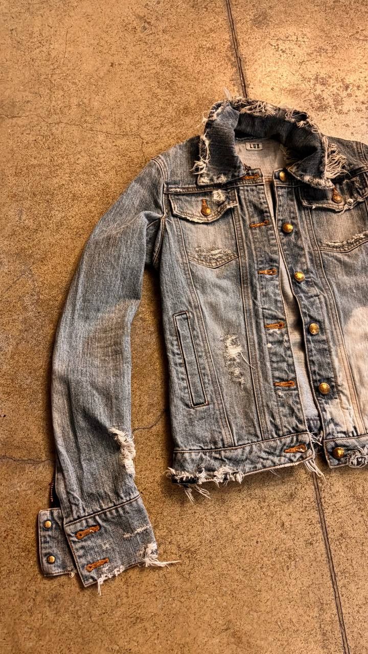 Le Grande Bleu (L.G.B.) le grand bleu l.g.b destroyed denim jacket lgb Size S / US 4 / IT 40 - 2 Thumbnail