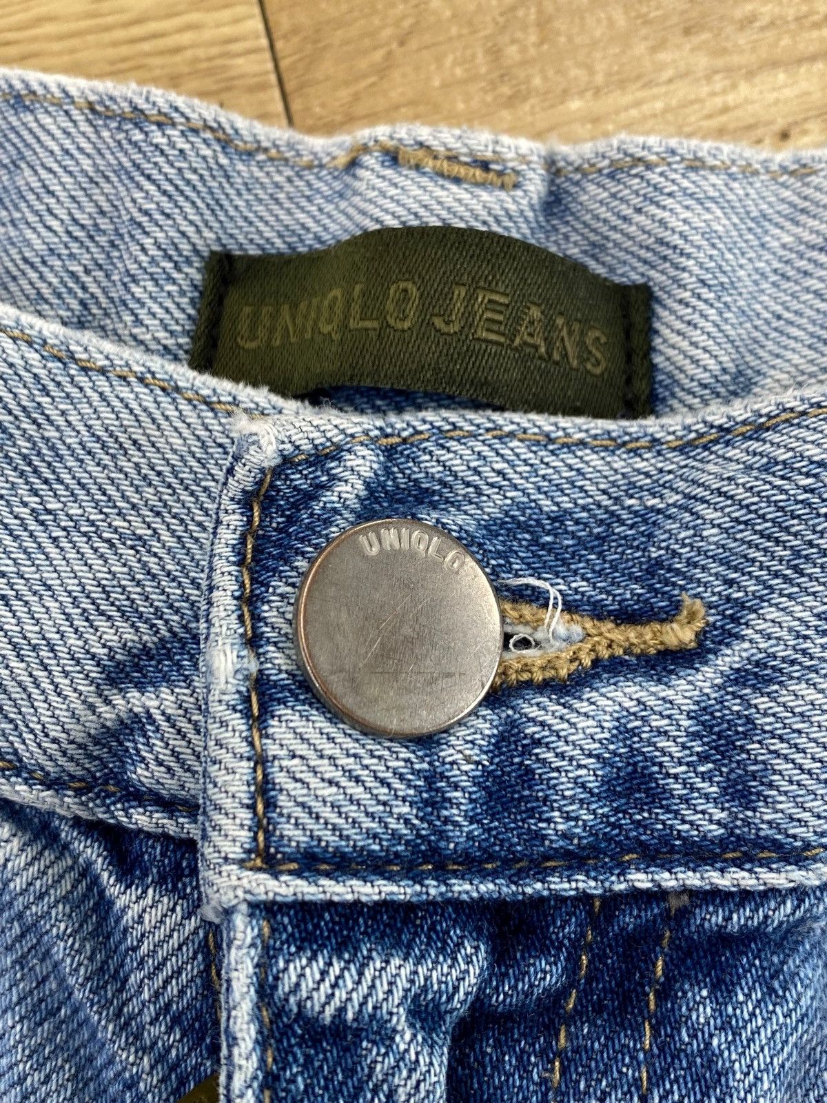 Uniqlo Uniqlo Brand Acid Blue Wash Style Baggy Jeans Size US 30 / EU 46 - 13 Thumbnail