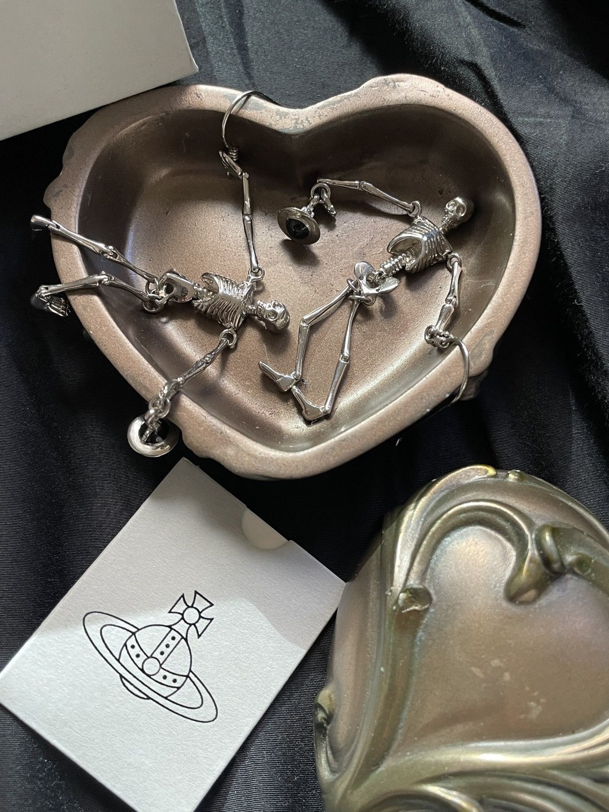 Vivienne Westwood 90s頃 Sサイズ スカルプリント Vivienne Westwood Blue Skull Earrings | Grailed