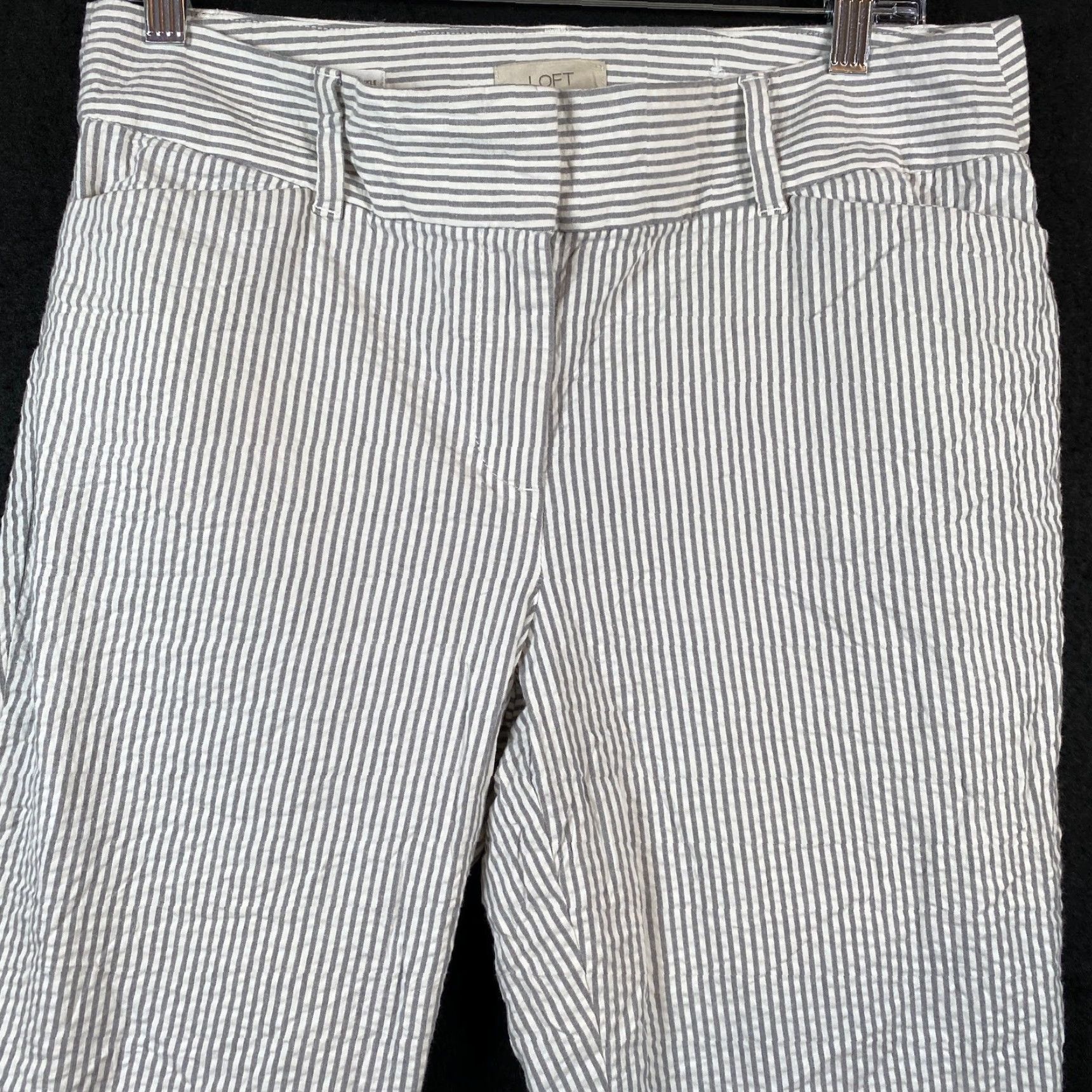 Loft LOFT Womens Pants White Gray Striped Seersucker Cropped Ankle Cotton Blend 8 Size 24" / US 00 / IT 34 - 2 Thumbnail
