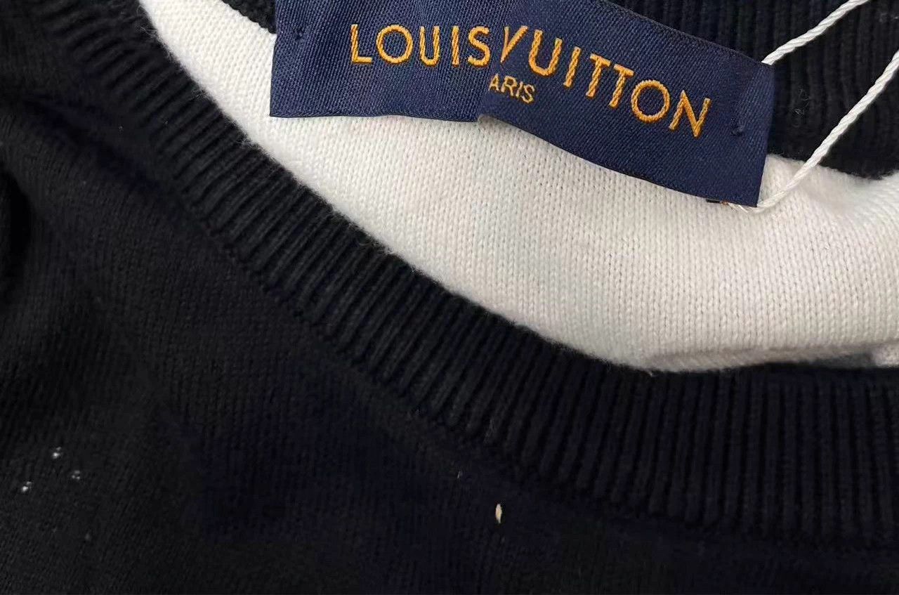Louis Vuitton LOUIS VUITTON Monogram Grd Crew LS Sweater m blk M Size US M / EU 48-50 / 2 - 4 Thumbnail