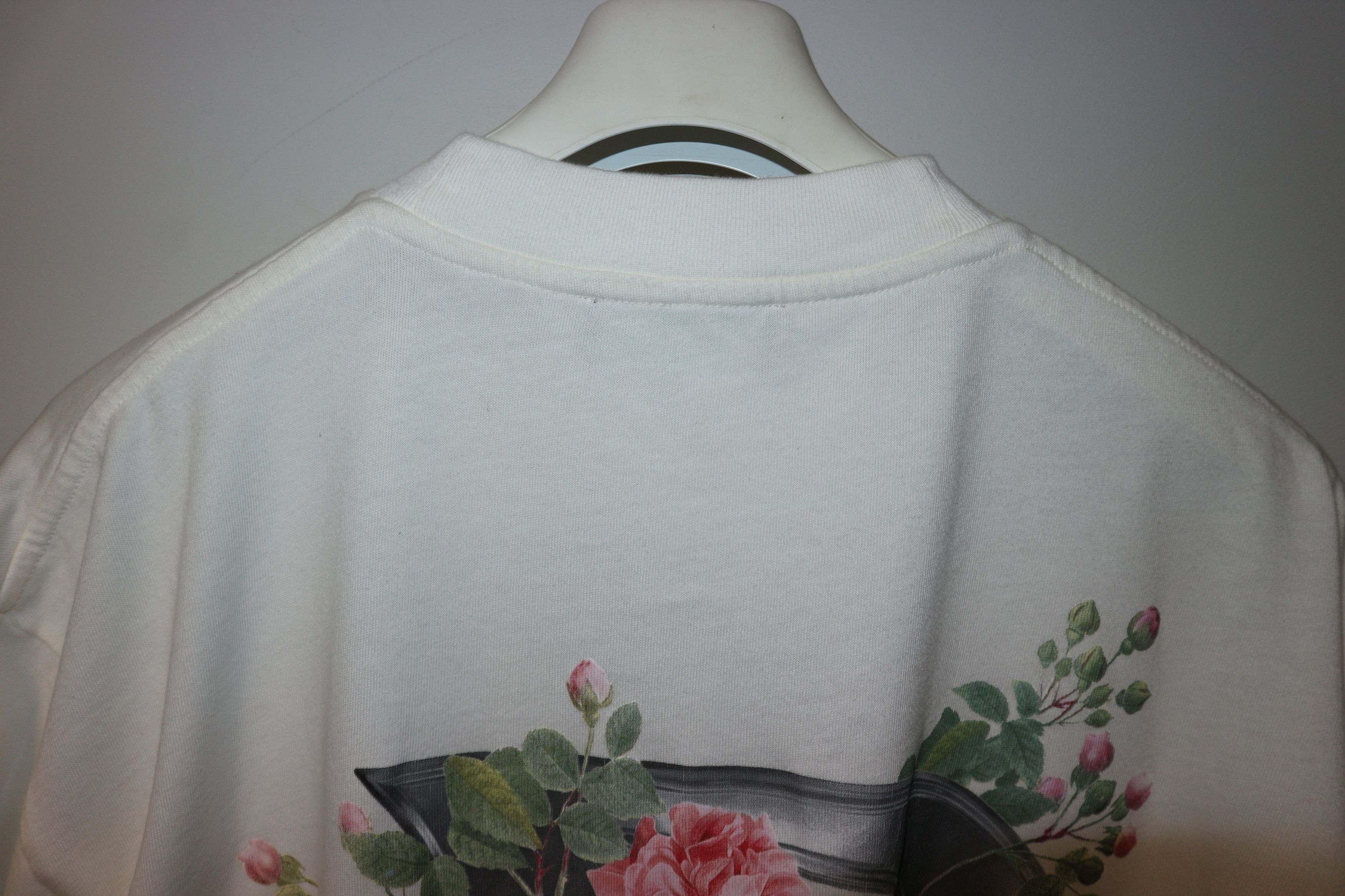 Represent Clo. Floral initial t-shirt Size US XL / EU 56 / 4 - 8 Thumbnail