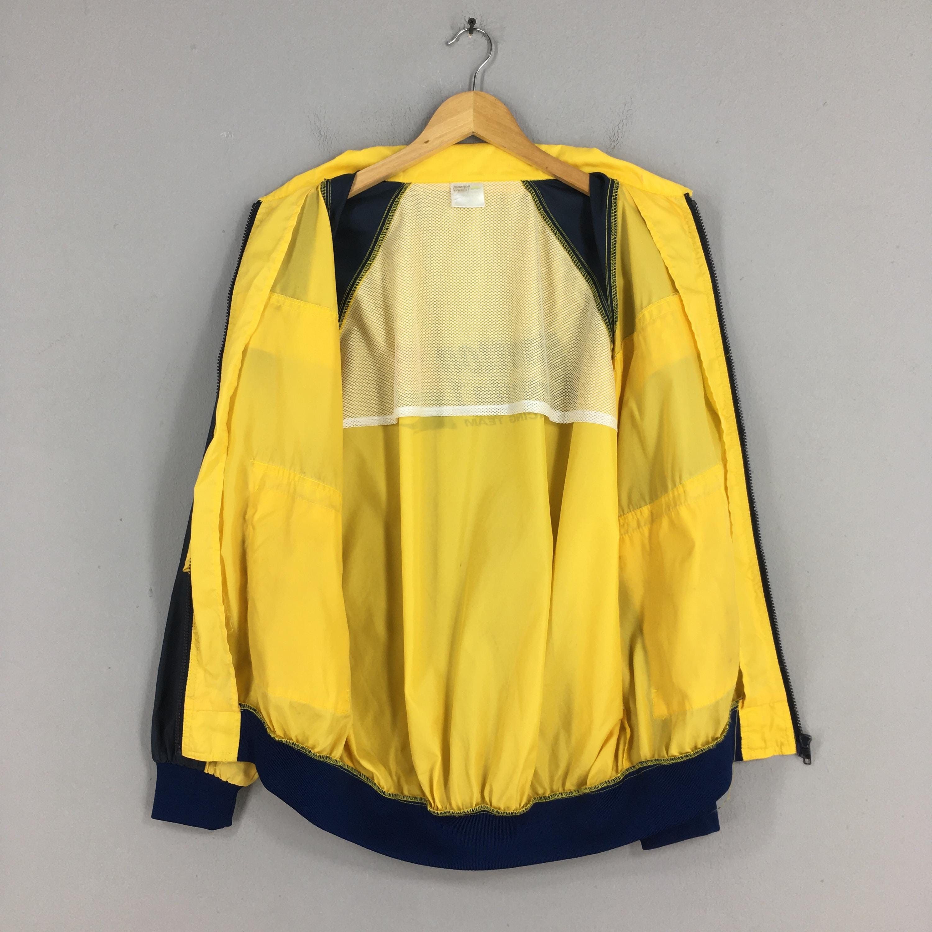 Benetton Vintage 90s Benetton Formula 1 Windbreaker Jacket Large Size US L / EU 52-54 / 3 - 5 Thumbnail