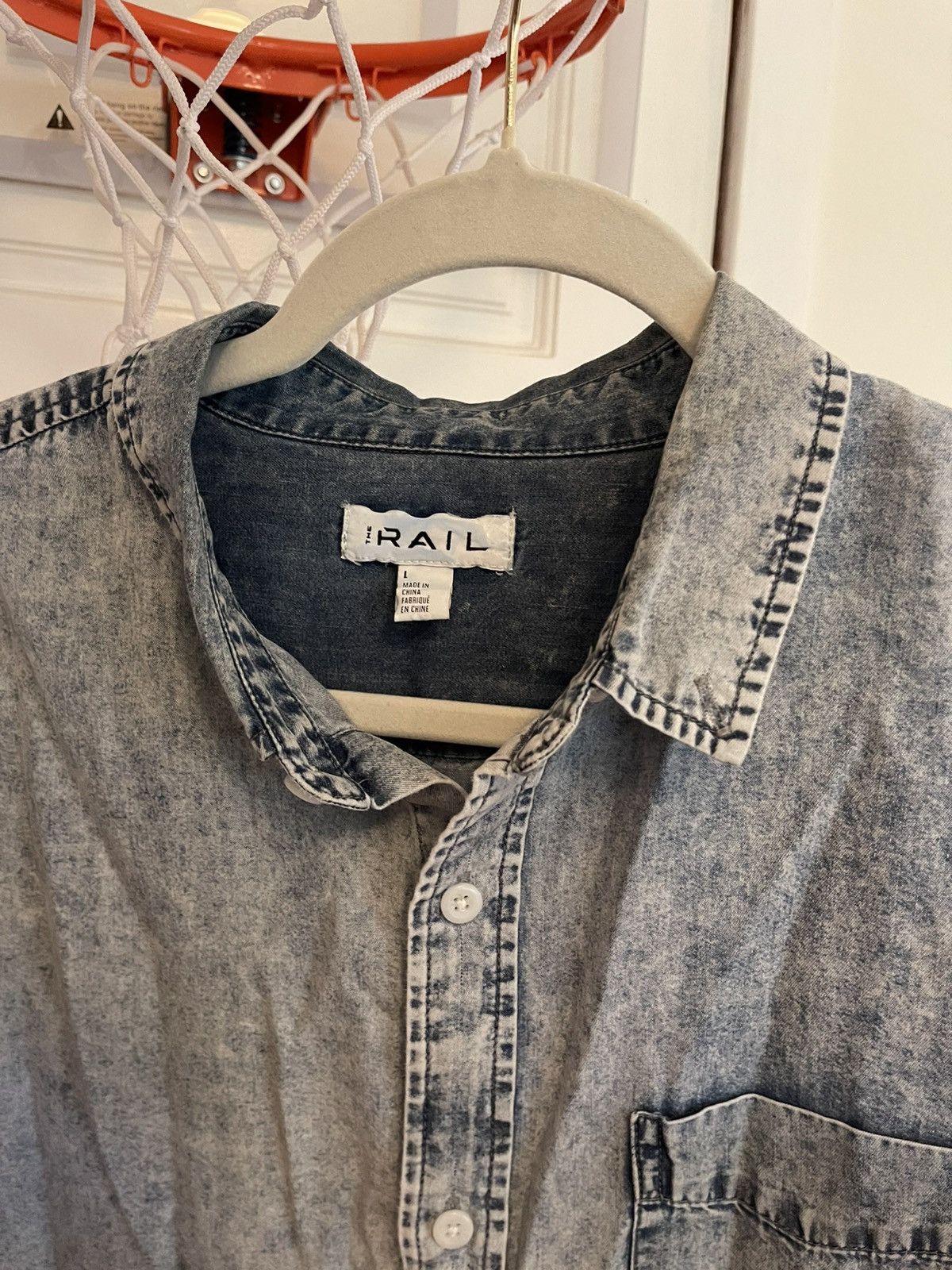 The Rail Denim, short sleeved, button up. Size US L / EU 52-54 / 3 - 2 Thumbnail