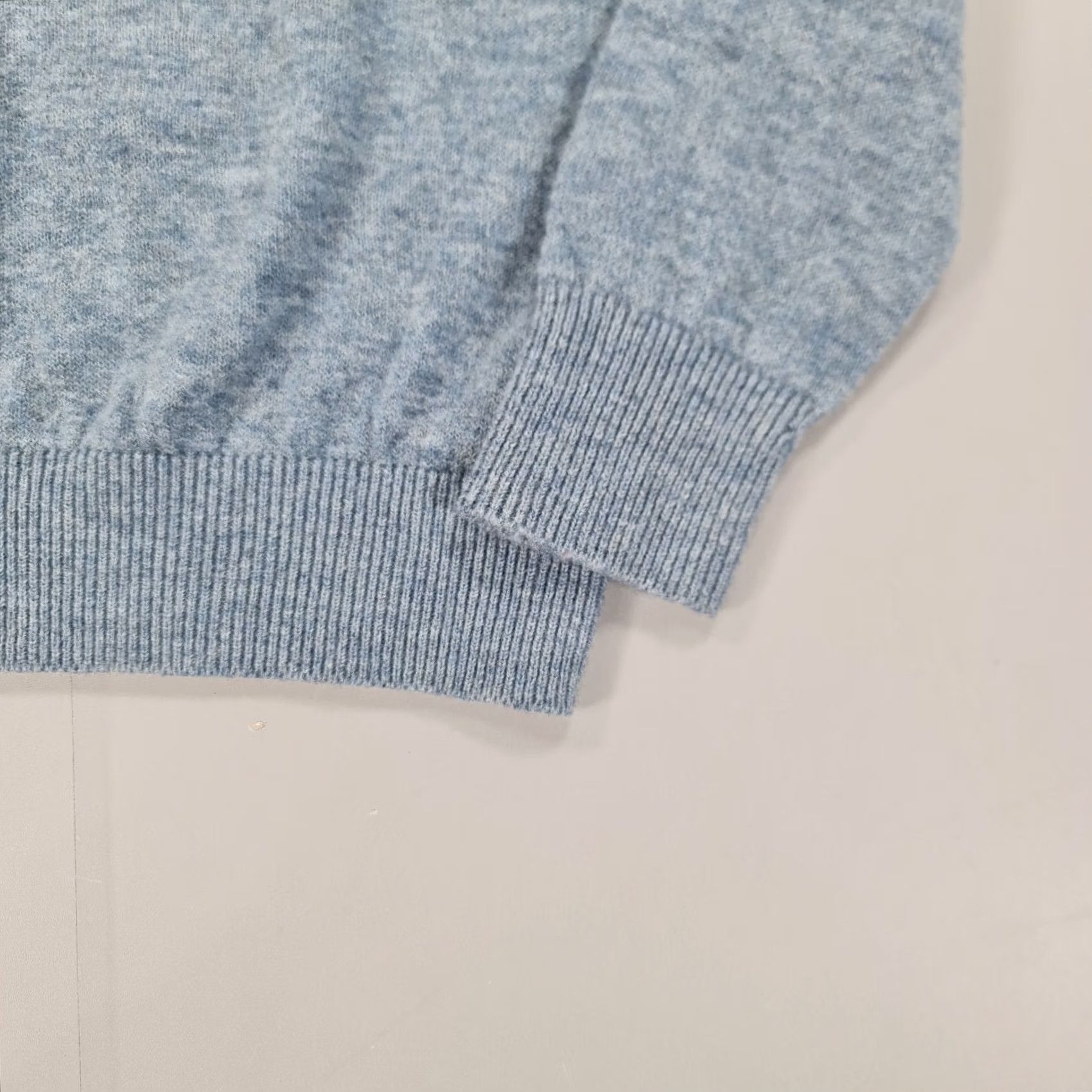 Vintage Howick Mens Jumper Blue Small Arlington Lambs Wool Soft Knit Sweater Pullover Size US S / EU 44-46 / 1 - 4 Thumbnail