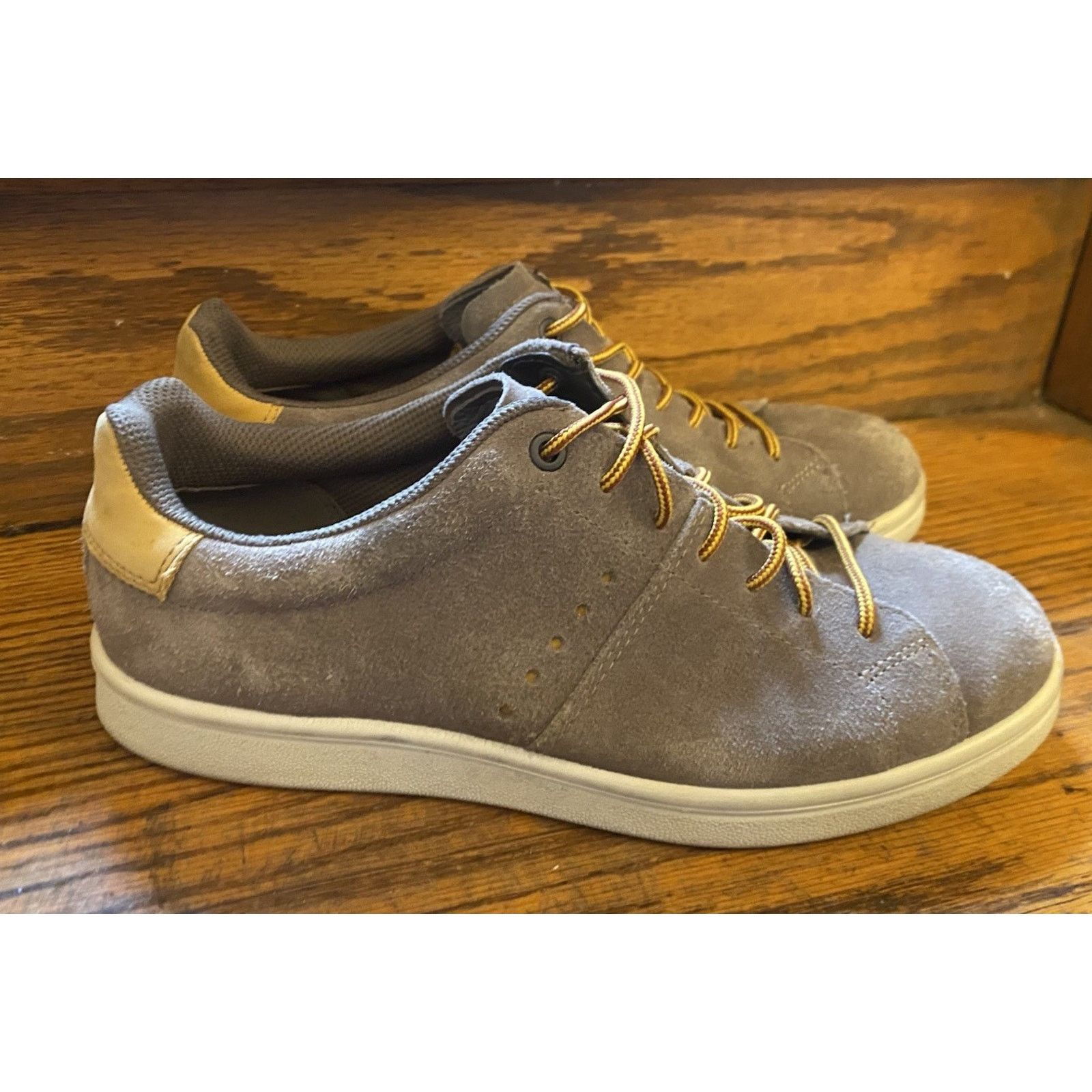 Ecco Ecco Soft Comfort Suede Sneakers Women’s 9-9.5 Gray 40 Shoes Size US 9.5 / IT 39.5 - 3 Thumbnail