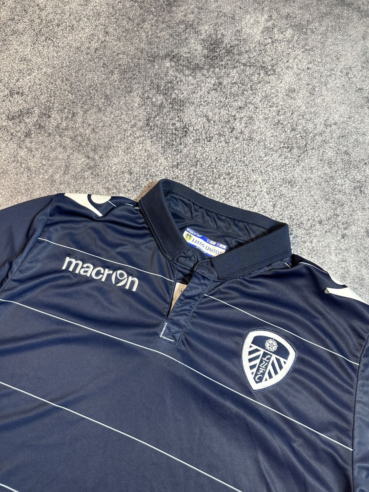 Macron Macron Leeds United soccer jersey rare Streetwear USA XXL Size US XXL / EU 58 / 5 - 2 Thumbnail