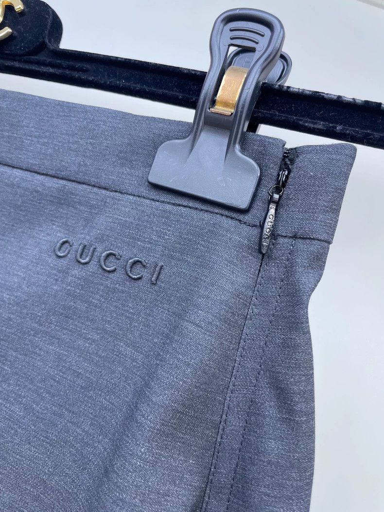Gucci Gucci Gray Suit Skirt for Work-2506 Size 35" - 3 Thumbnail