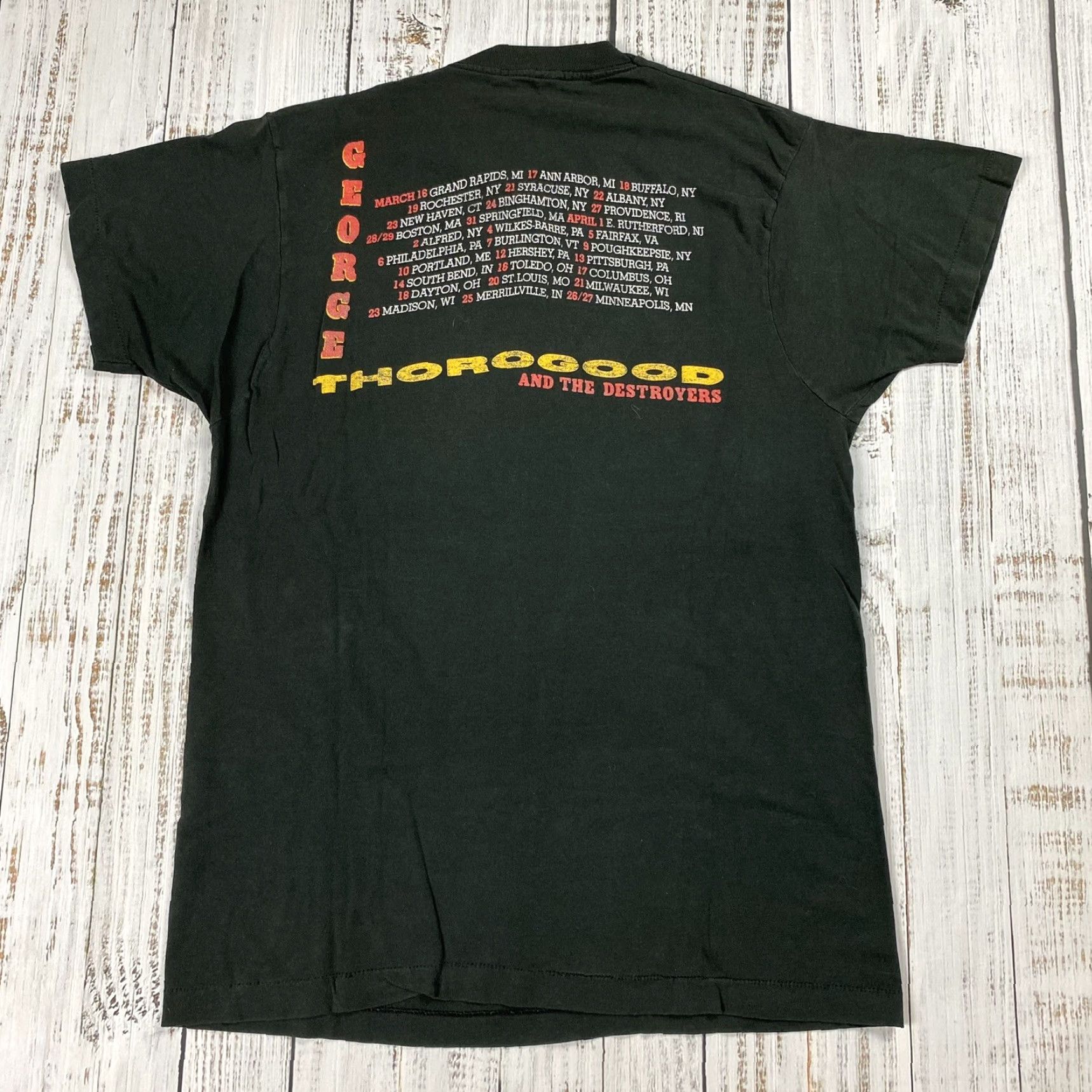 Vintage VINTAGE George Thorogood T-Shirt Shirt Unisex Adults L Black 1990s 90s Concert Graphic Snakes USA Screen Stars Size US L / EU 52-54 / 3 - 6 Thumbnail