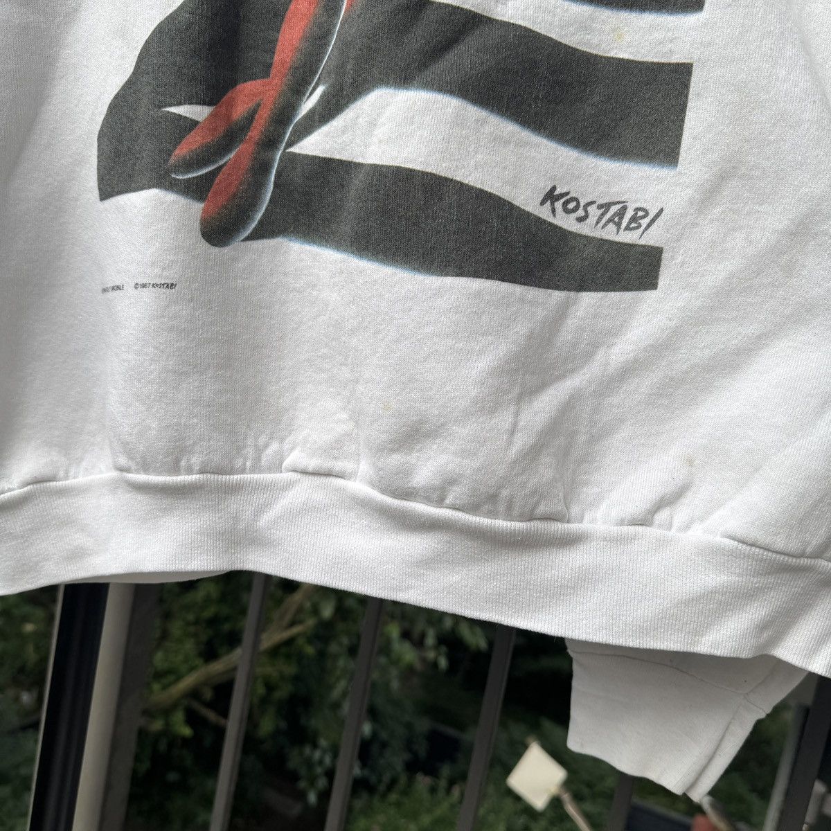 Vintage 80s Thrashed Faded Kostabi Art Sweatshirt ERD Grunge Size US L / EU 52-54 / 3 - 9 Thumbnail