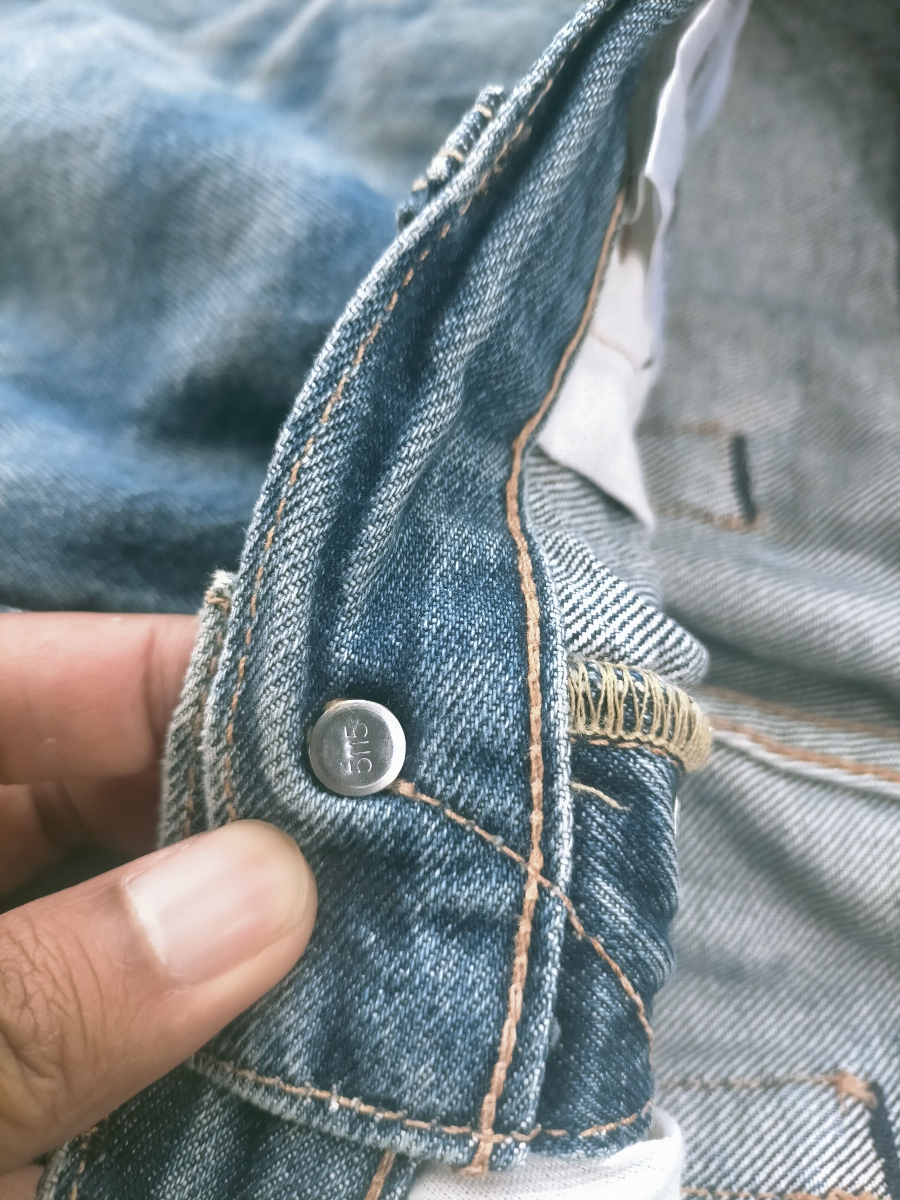 Levi's Vintage Clothing 🔥 Vintage Levis 501 Big E Selvedge Distressed Jeans Size US 30 / EU 46 - 12 Thumbnail