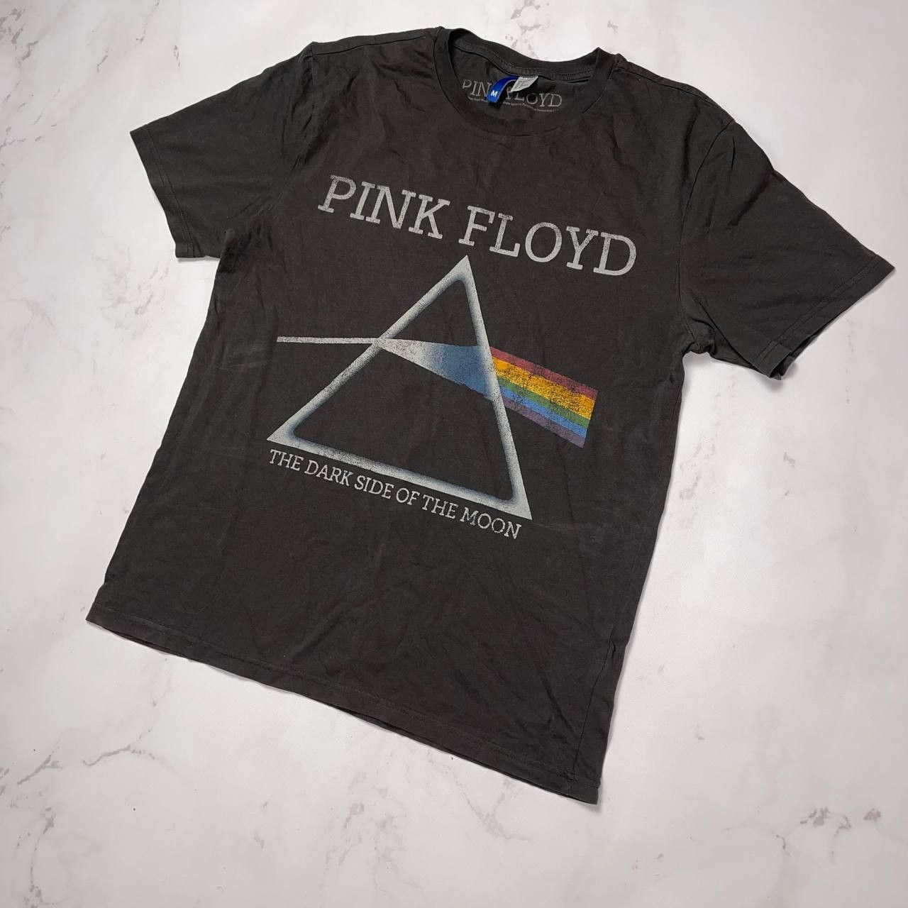Vintage Pink Floyd Black Dark Side Of The Moon Graphic Logo Rock Tee Size US M / EU 48-50 / 2 - 3 Thumbnail