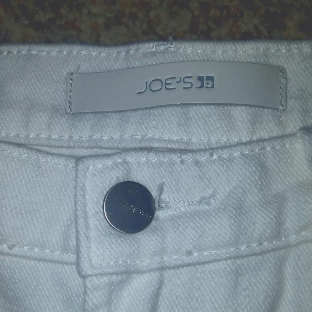 Designer Joe's Jean's White Jean Shorts Size 28 Size 28" / US 6 / IT 42 - 3 Thumbnail