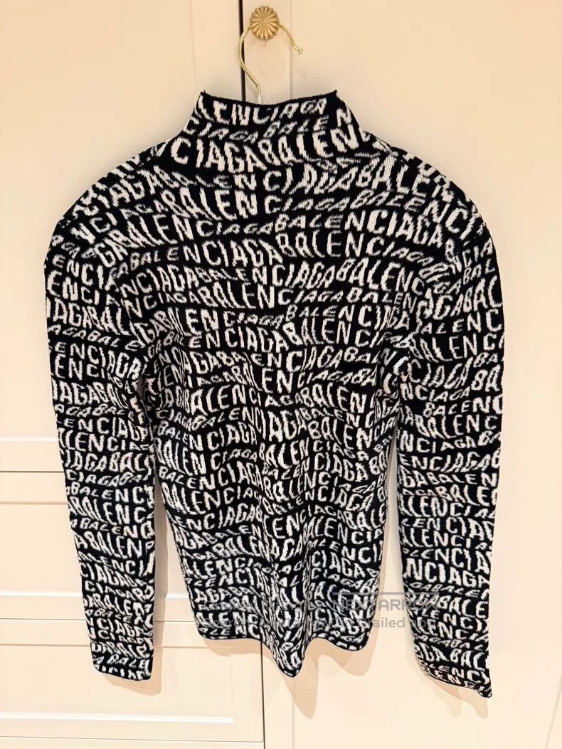Balenciaga Balenciaga Full Logo Embroidered High-Neck Long-Sleeve Kni Size US XS / EU 42 / 0 - 2 Thumbnail