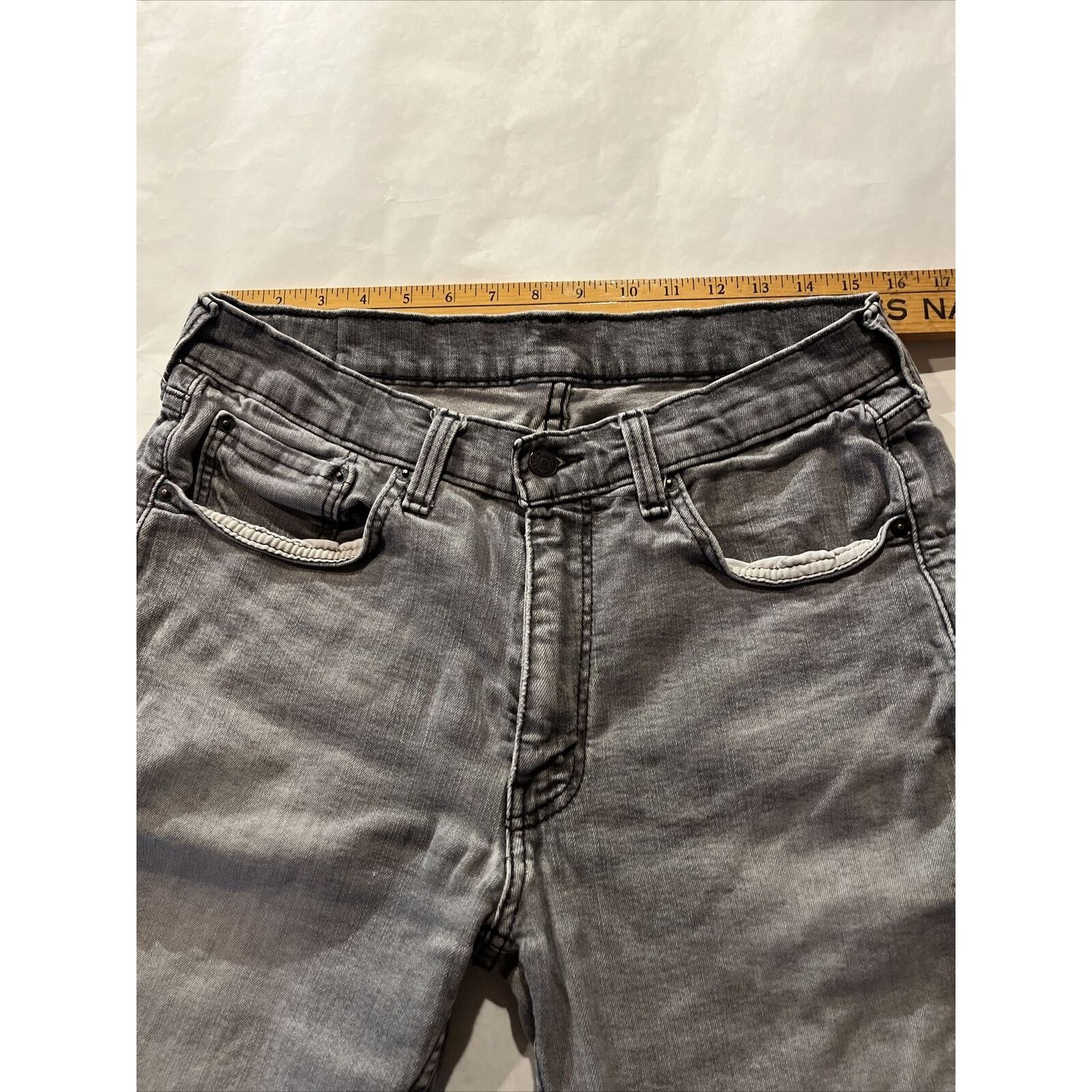 Levi's Levi's 514 Slim Straight Fit Jeans Mens 31x33 Ash Grey Denim Size US 31 - 3 Thumbnail