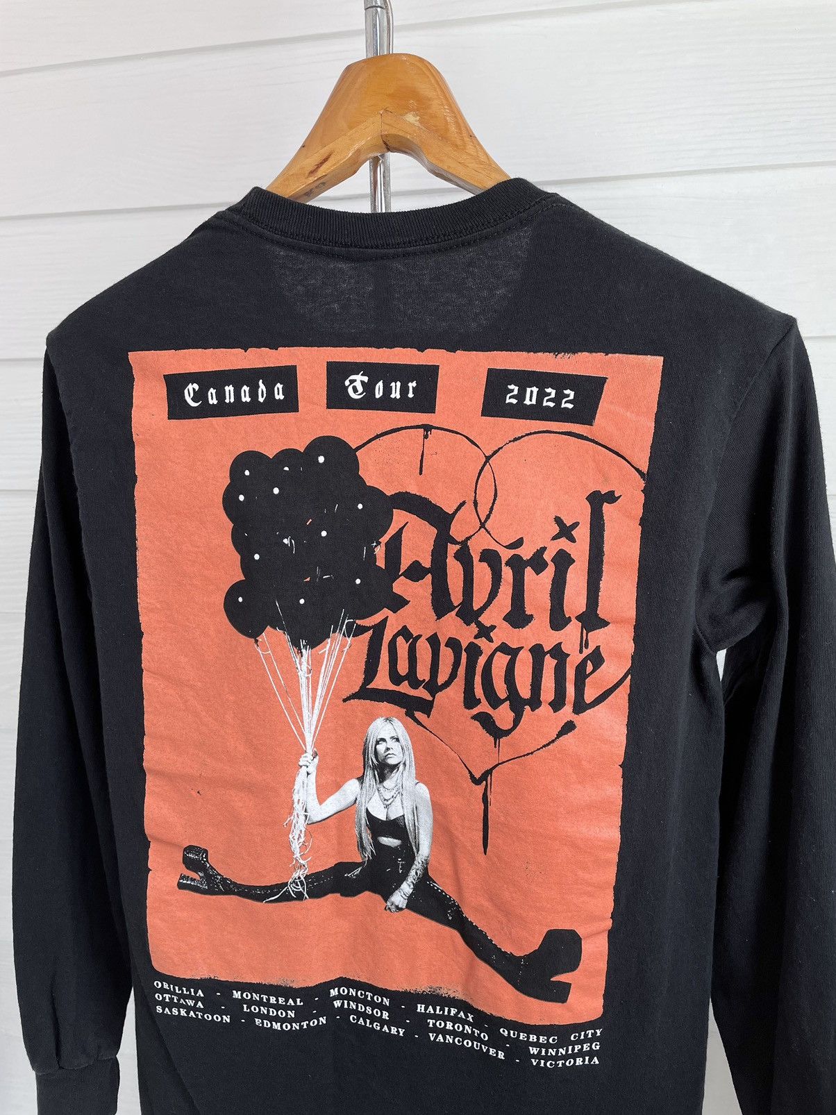 Band Tees × Vintage AVRIL LAVIGNE BITE ME CANADA TOUR 2022 LONG SLEEVE T-SHIRT Size US S / EU 44-46 / 1 - 3 Thumbnail