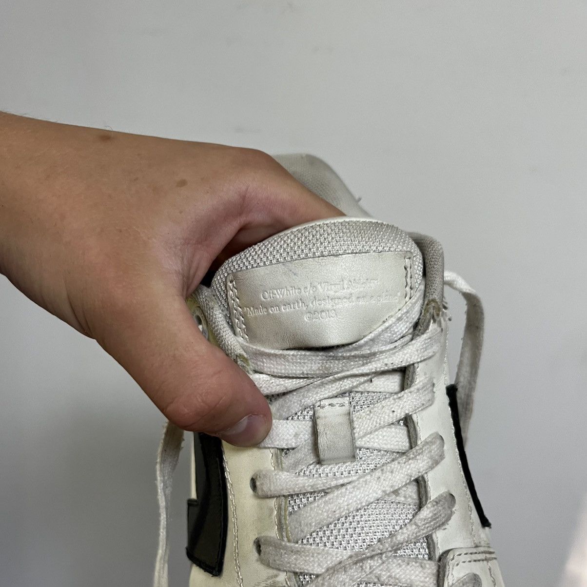 Off-White Off White Out Of Office Size US 11 / EU 44 - 10 Thumbnail
