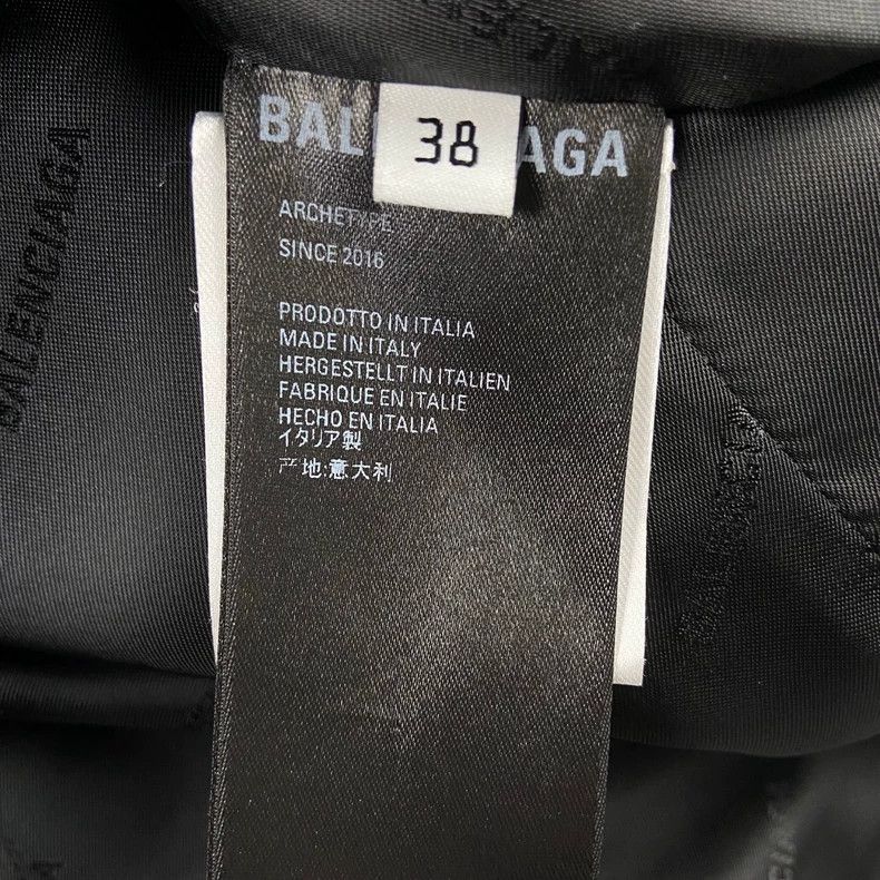 Balenciaga Balenciaga size 38 Hot style suit jacket Size US XS / EU 42 / 0 - 5 Thumbnail