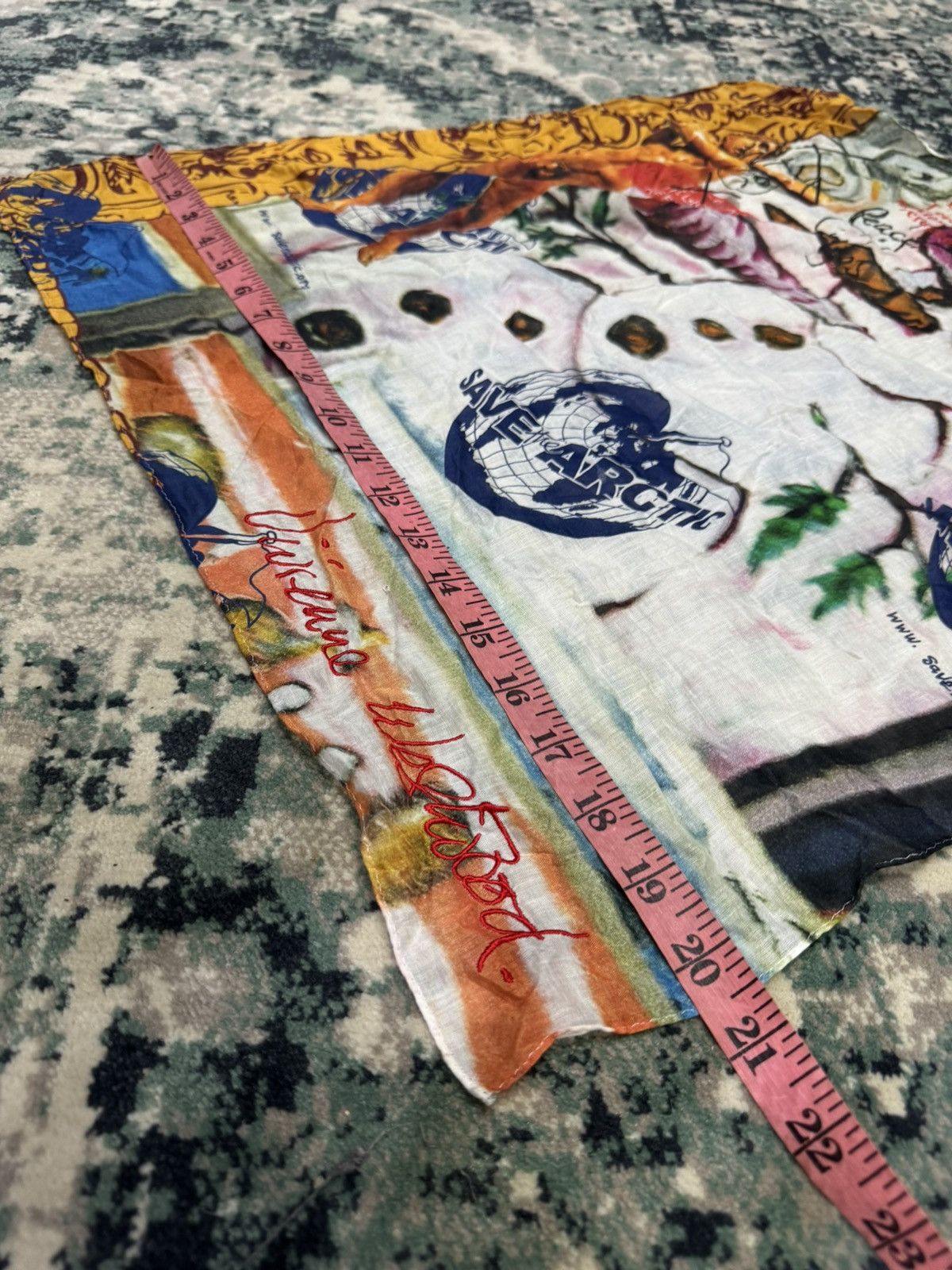 Vivienne Westwood VIVIENNE WESTWOOD 2013 SAVE THE ARCTIC HADNKERCHIEF SCARF Size ONE SIZE - 2 Thumbnail
