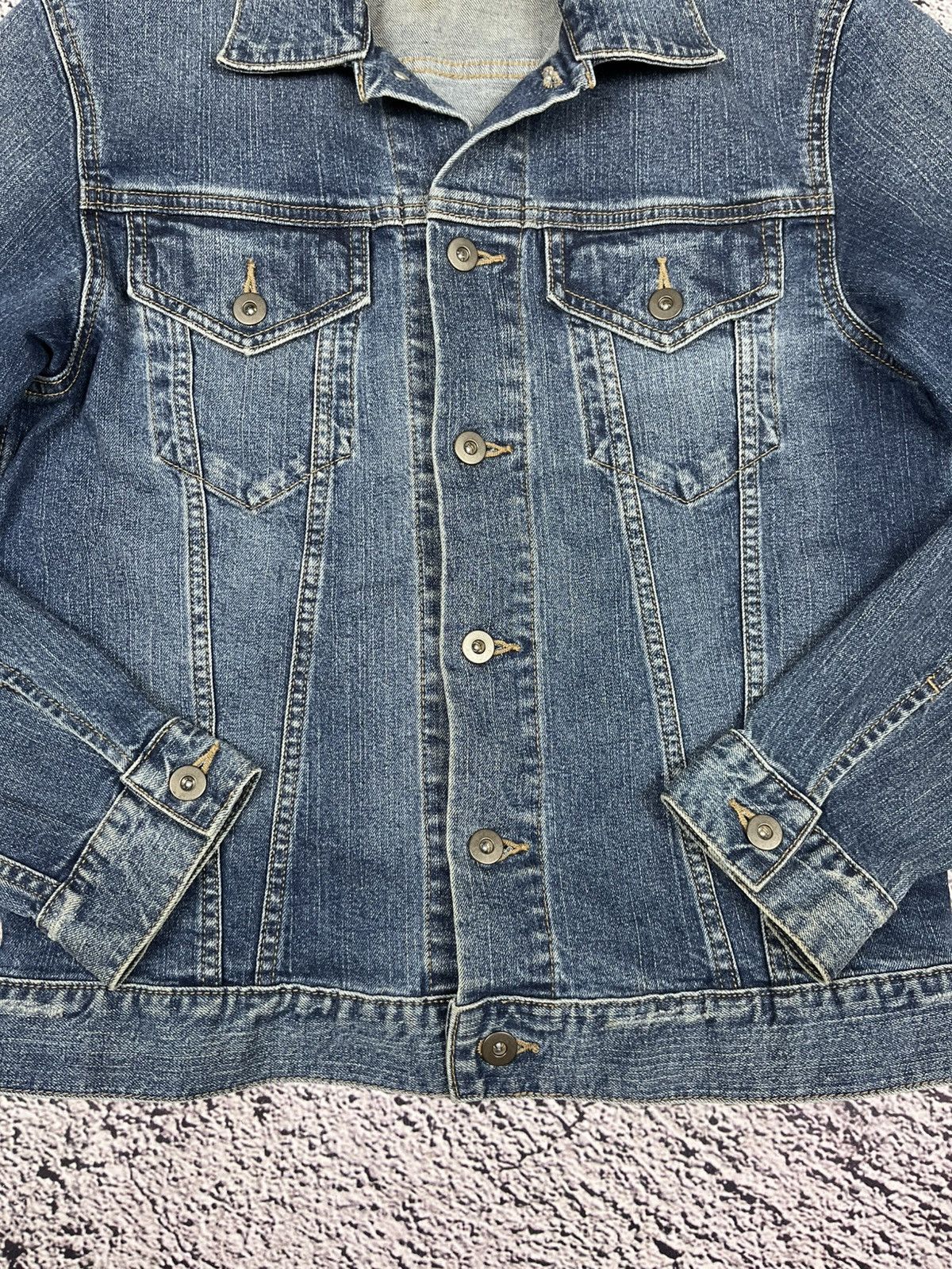 Uniqlo Vintage UNIQLO Denim Jacket Streetwear Size M / US 6-8 / IT 42-44 - 3 Thumbnail