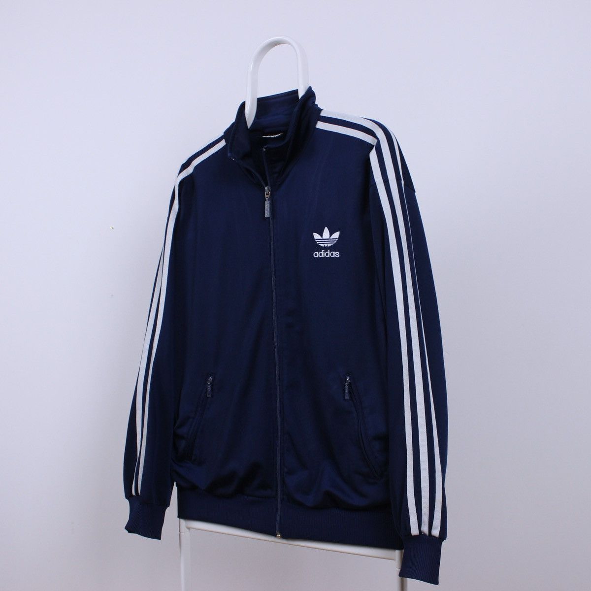 Adidas Vintage Adidas Original Track Top Jacket Size US S / EU 44-46 / 1 - 2 Thumbnail