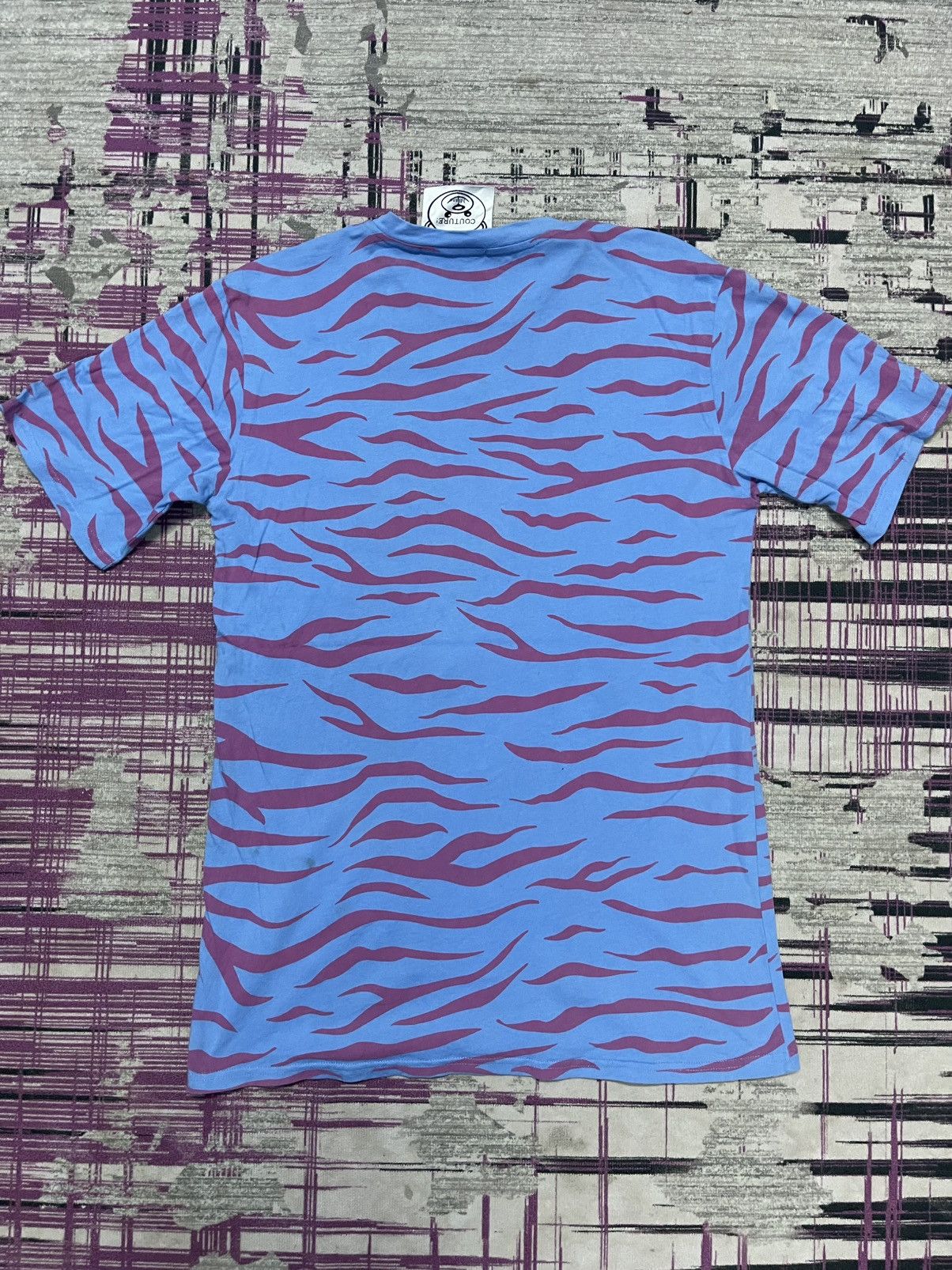 Moschino MOSCHINO CROWNED TIGER TEE VERY RARE Size US M / EU 48-50 / 2 - 7 Thumbnail