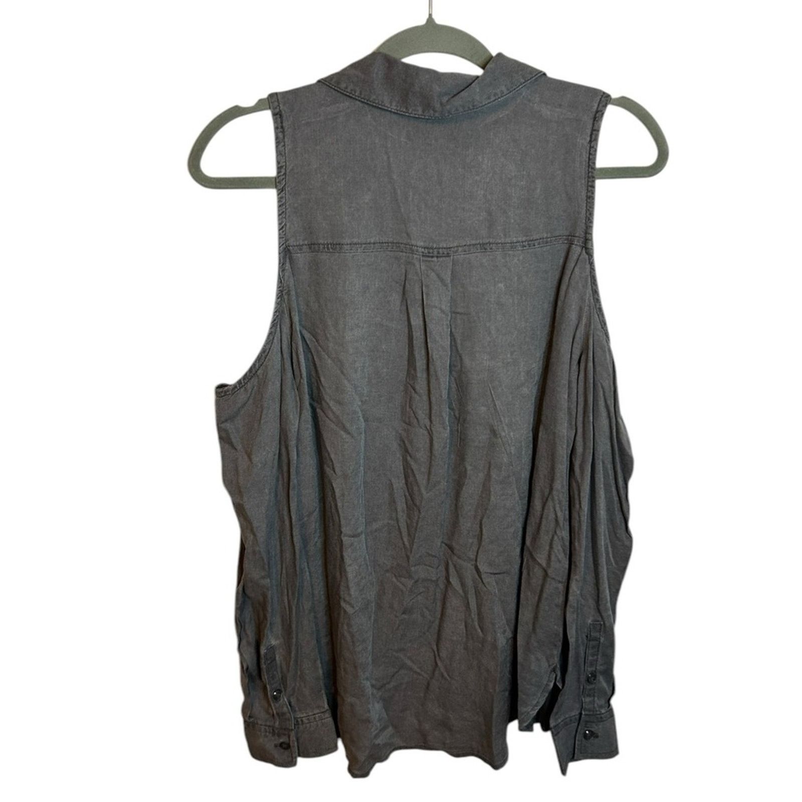 BP. Nwt BP Charcoal Gray Cold Shoulder Button Down Top Size S / US 4 / IT 40 - 2 Thumbnail