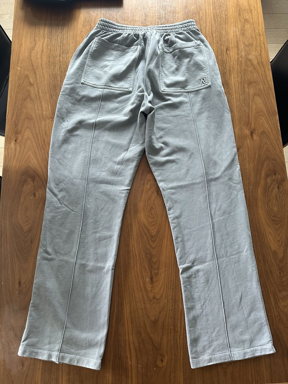 Represent Clo. Represent initial sweatpants M Size US 34 / EU 50 - 2 Thumbnail