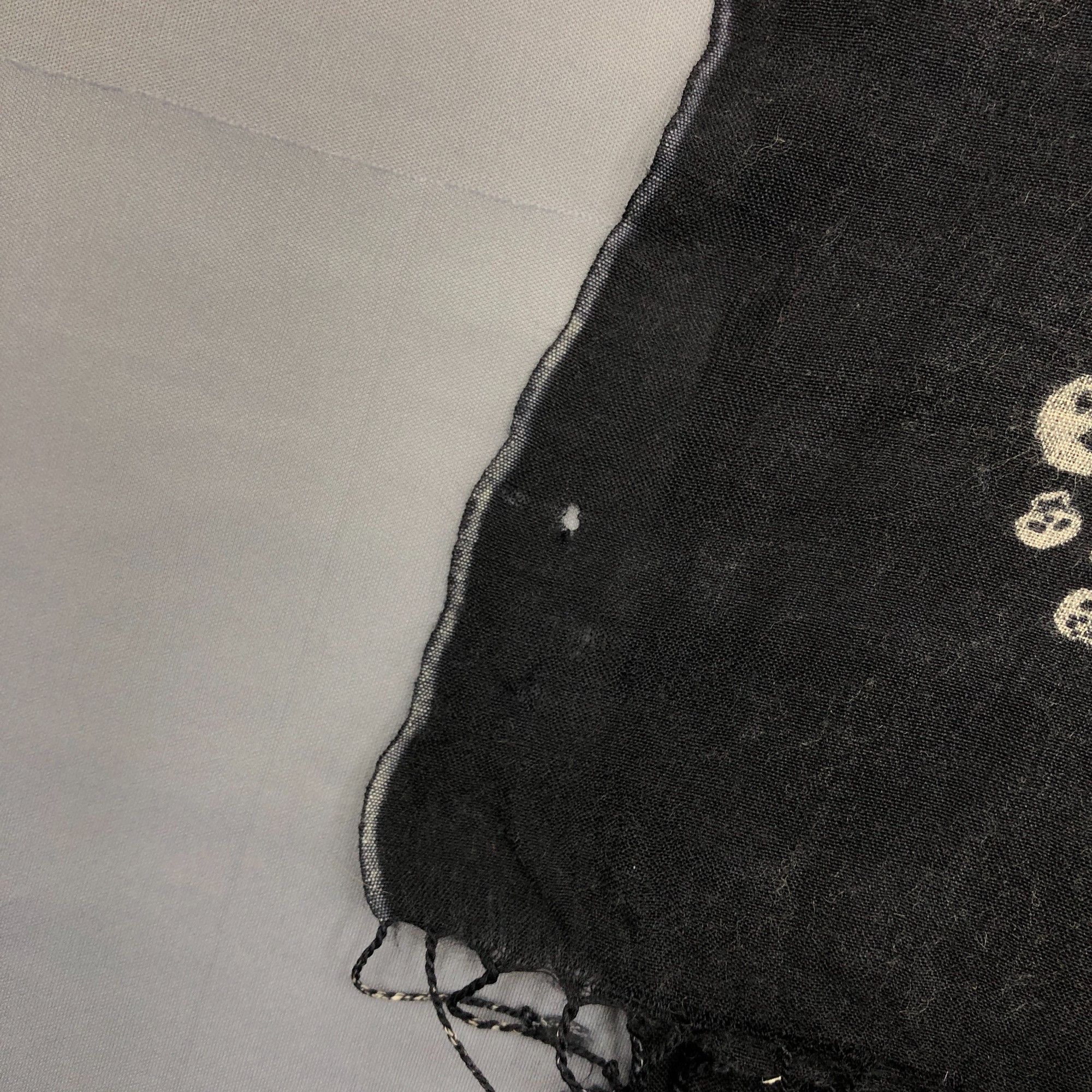 Japanese Brand Vintage Glen Prince Scarf Skulls Long Shawl Wool Scarves. Size ONE SIZE - 6 Thumbnail