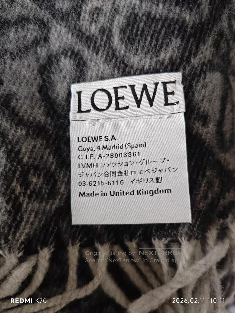 Loewe Loewe Anagram Embossed Grey Cashmere Scarf Size ONE SIZE - 2 Thumbnail