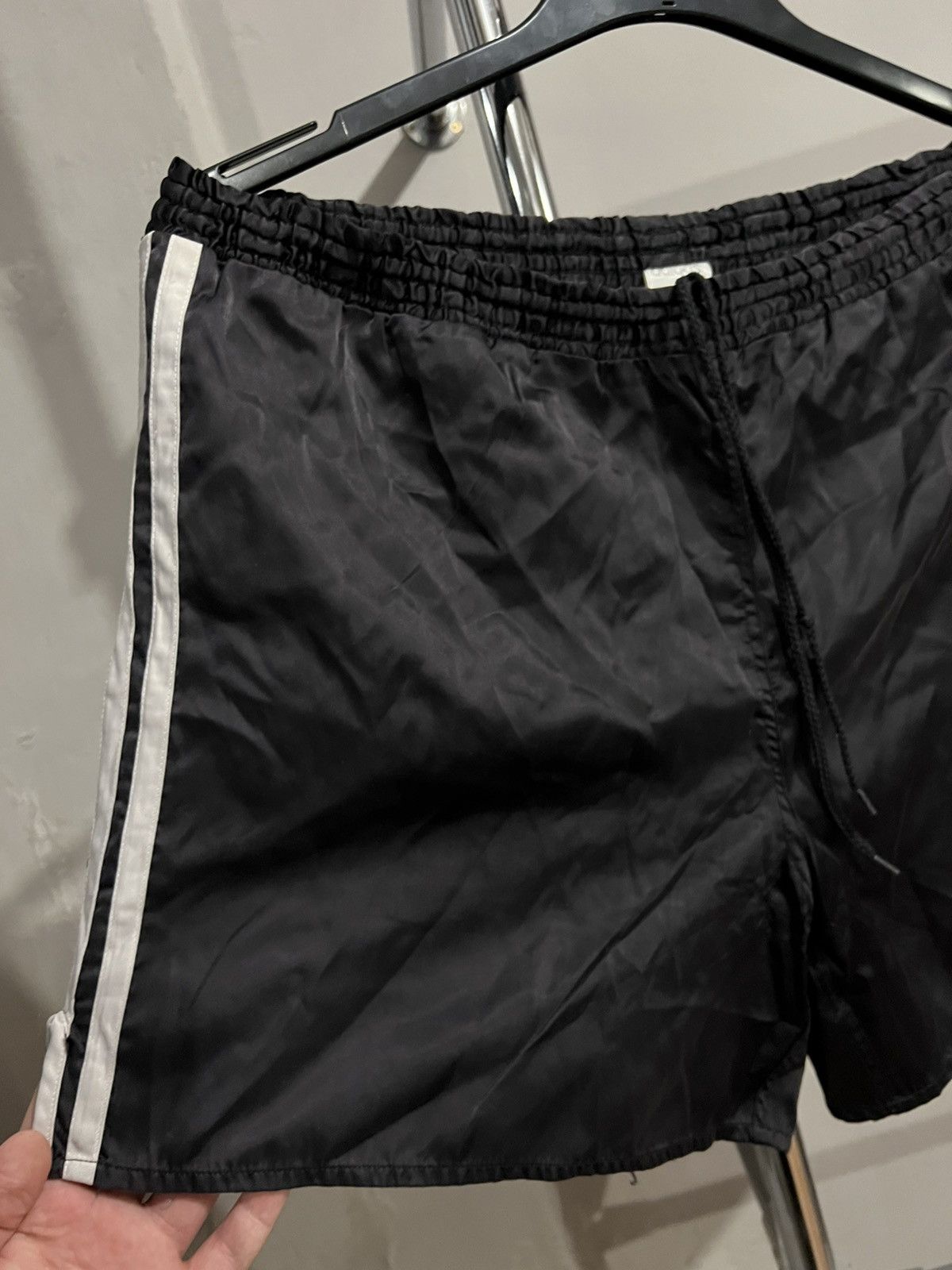 Adidas ADIDAS VINTAGE GLANZ SPRINTER MENS RETRO SHORTS SIZE L Black Size US 40 / EU 56 - 7 Thumbnail