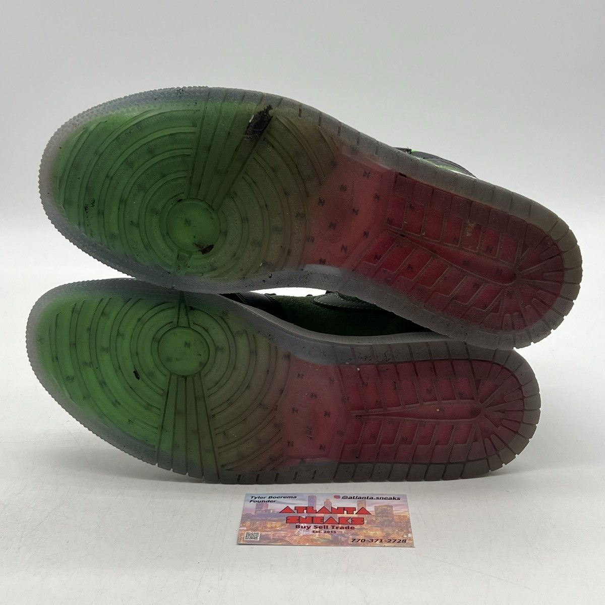 Jordan Brand Air Jordan 1 high zen green Size US 9.5 / EU 42-43 - 7 Thumbnail