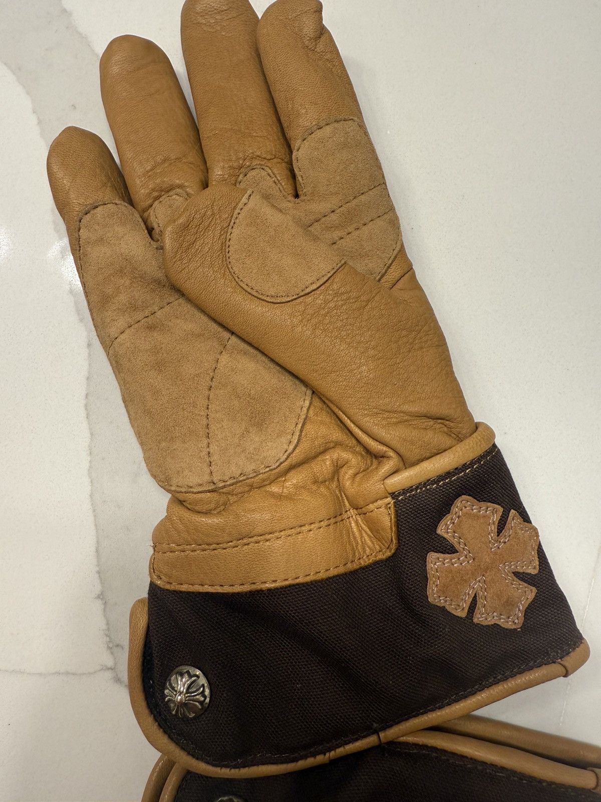Chrome Hearts 🔥Chrome Hearts Brown Cross Patches Gloves🔥 Size ONE SIZE - 4 Thumbnail