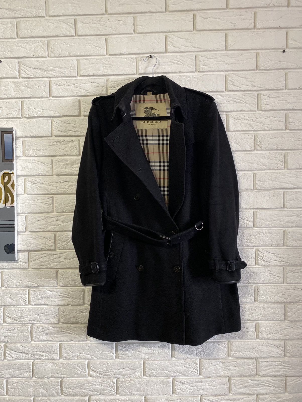 Burberry BURBERRY London Black Wool/Cashmere Belted Coat Size M / US 6-8 / IT 42-44 - 1 Thumbnail