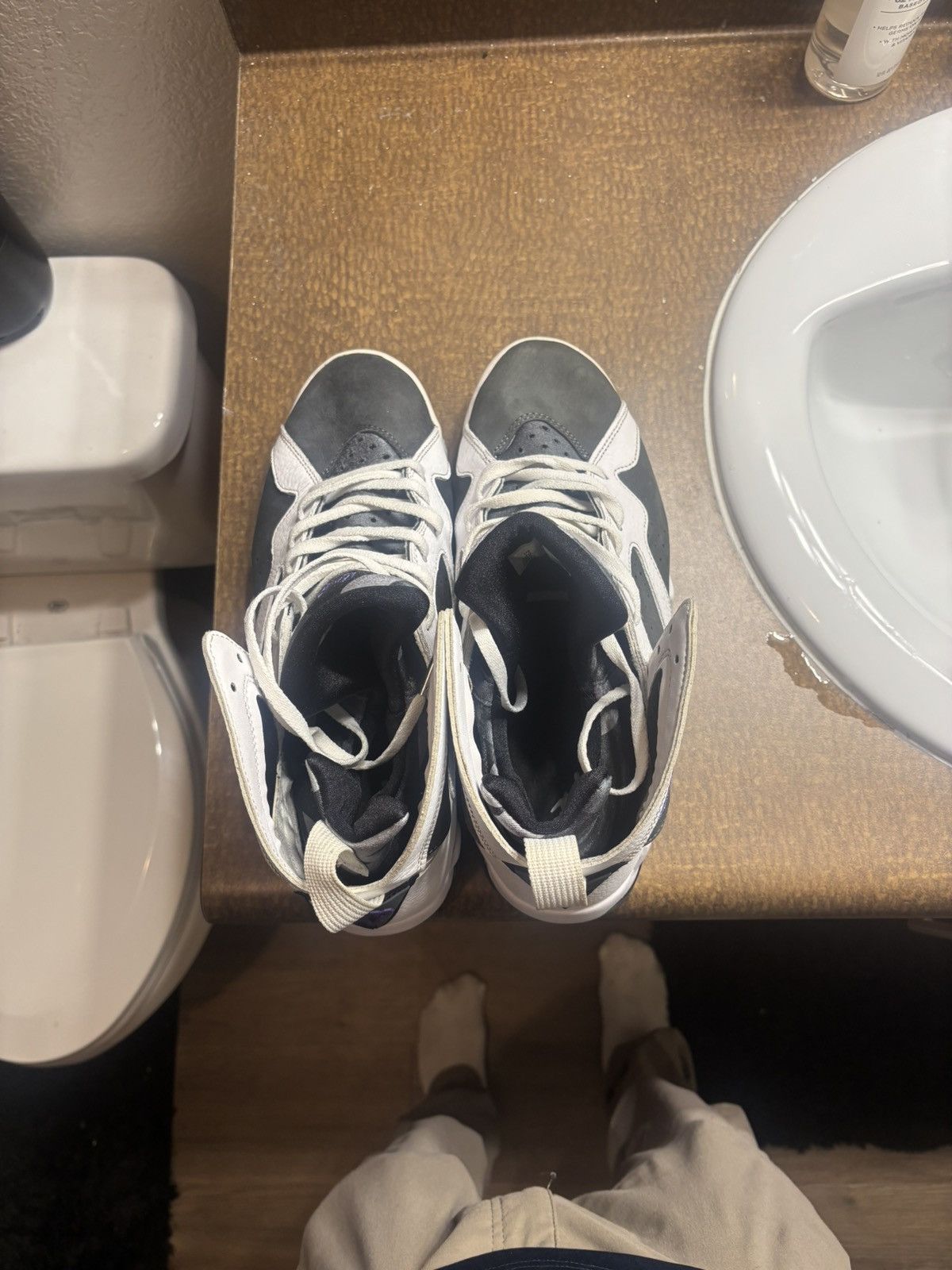 Jordan Brand flint 7s Size US 10 / EU 43 - 1 Thumbnail