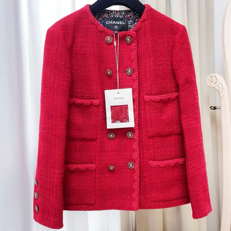 Chanel Chanel Women's Red Long Sleeve Cardigan 0089 Size XS / US 0-2 / IT 36-38 - 1 Thumbnail