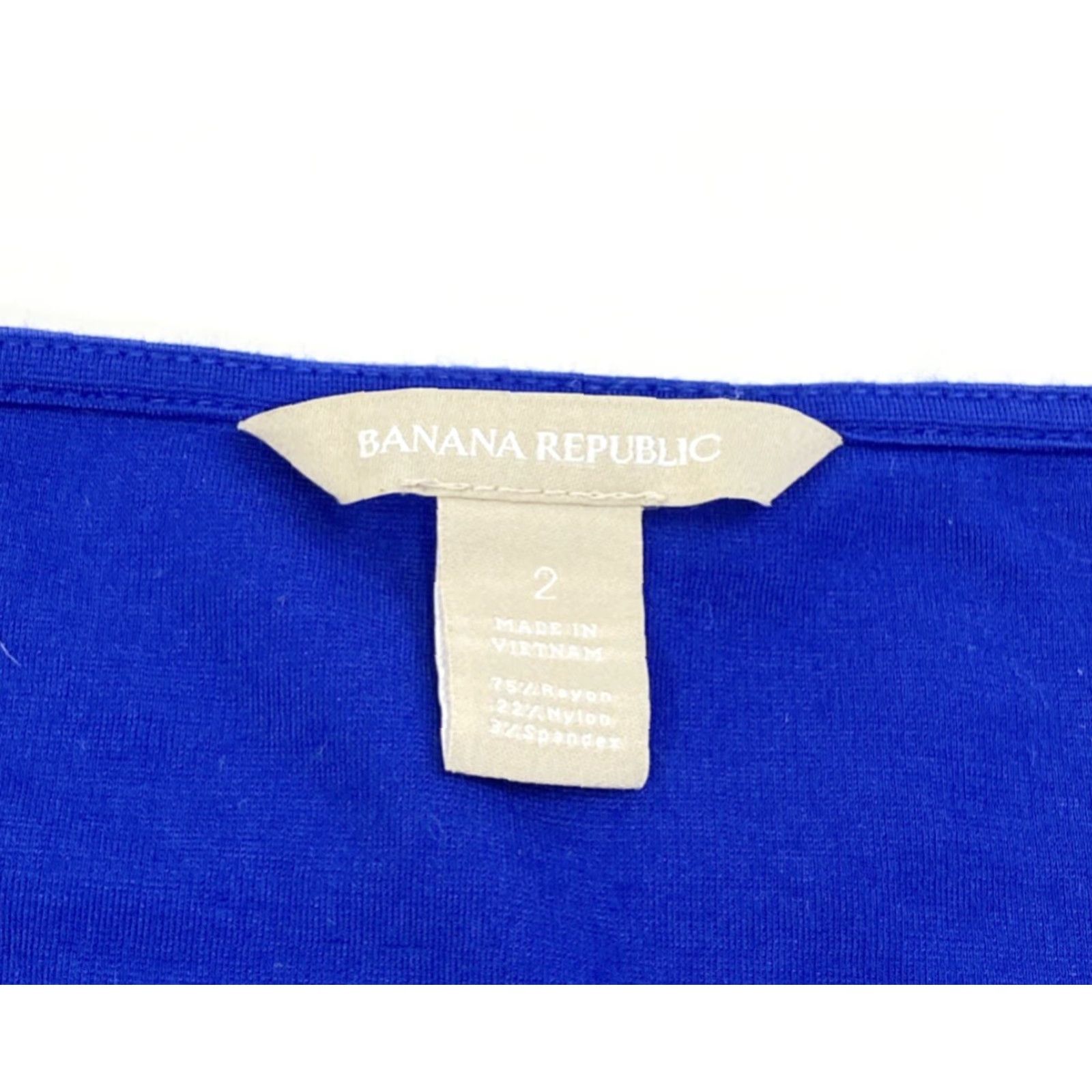 Banana Republic Banana Republic Shirt Womens 2 Blue Black White Fit and Flare Top Color Block Short Sleeve Scoop Neck Blouse Womens Colorful Hip Length Dry-clean Only Size XS / US 0-2 / IT 36-38 - 2 Thumbnail