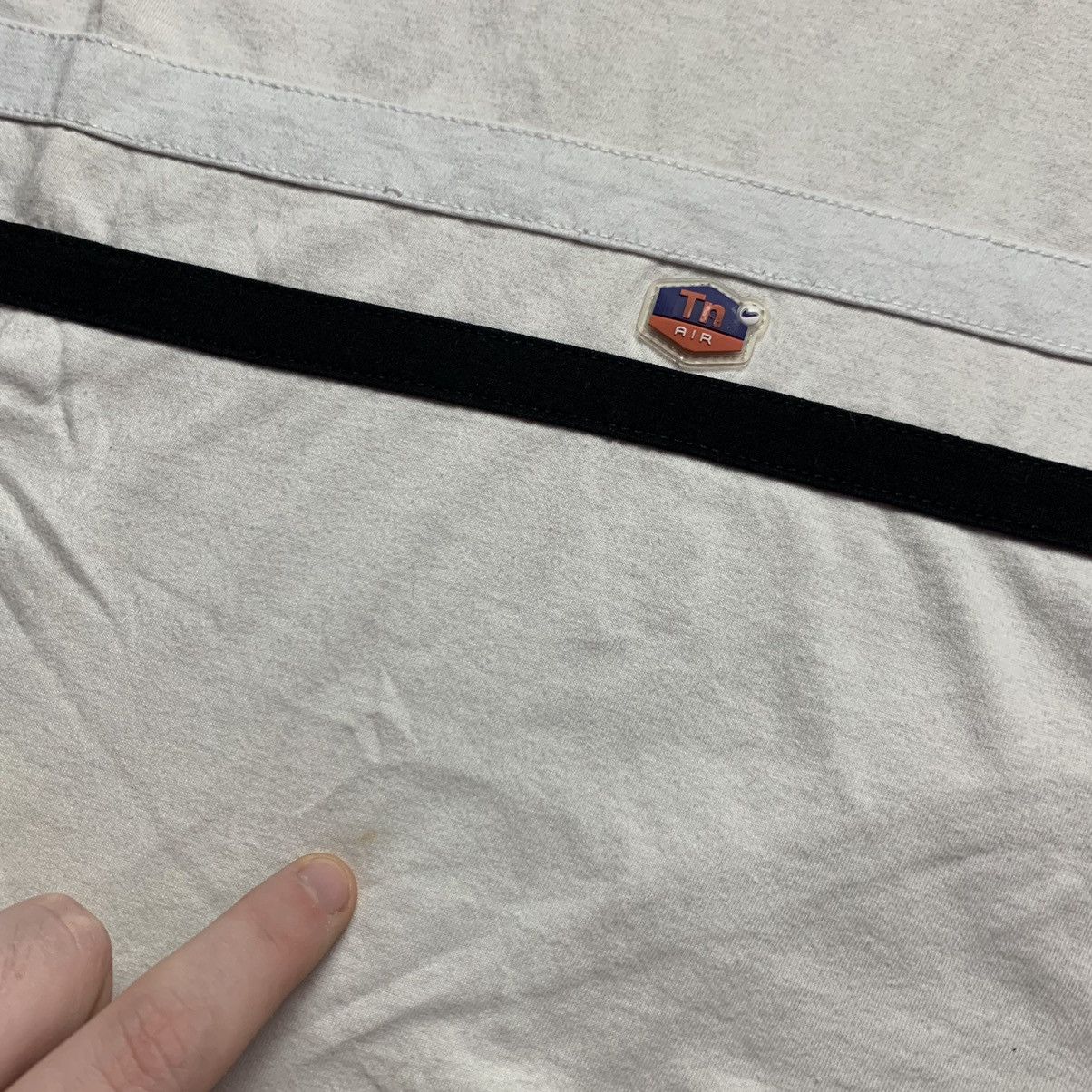Other Vintage Nike TN Center Swoosh Logo T-shirt Drill Rare Size US L / EU 52-54 / 3 - 9 Thumbnail