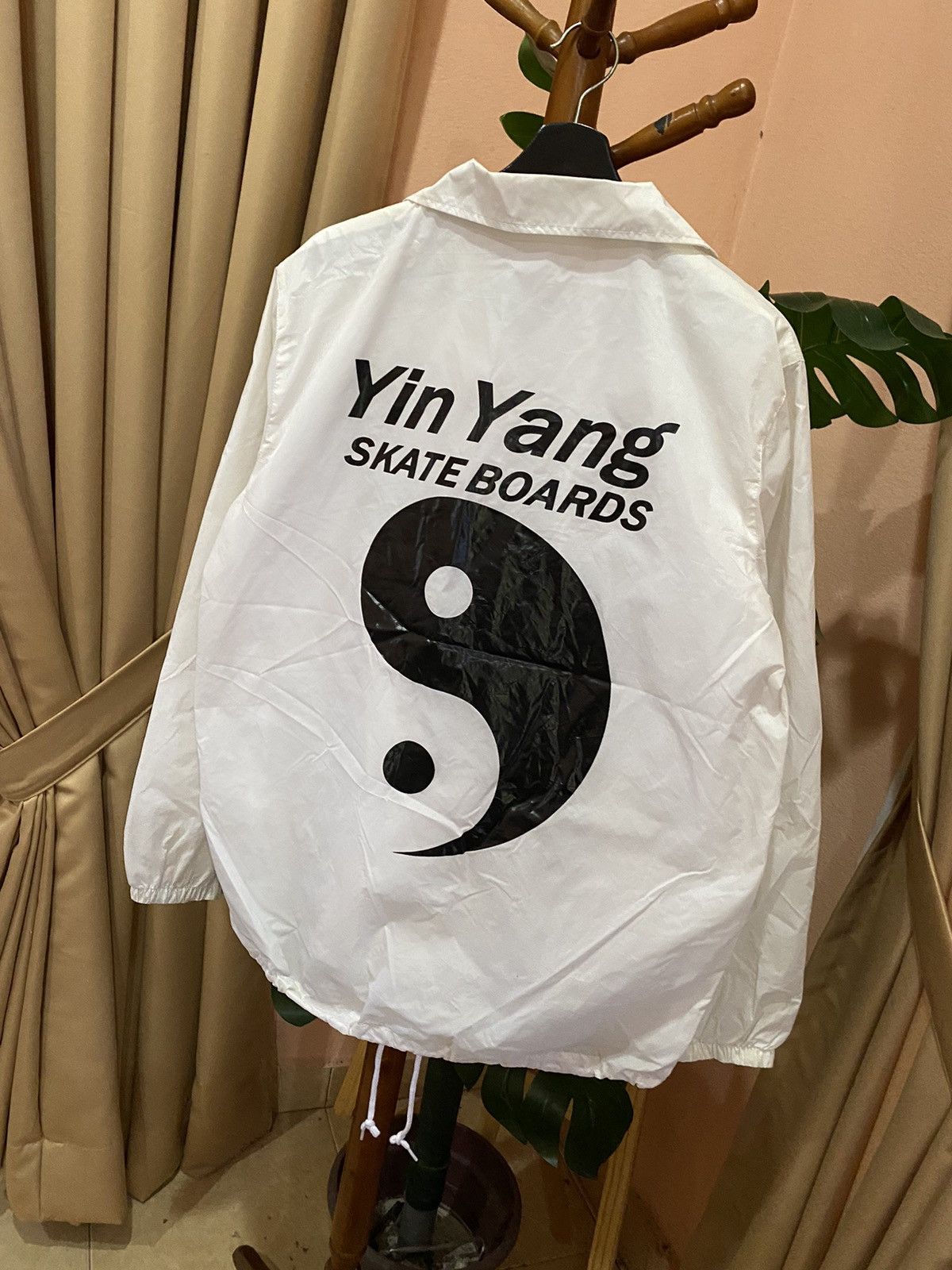 Other RARE YIN YANG SKATEBOARD COACH JACKET MINIMALIST STYLE Size US L / EU 52-54 / 3 - 2 Thumbnail