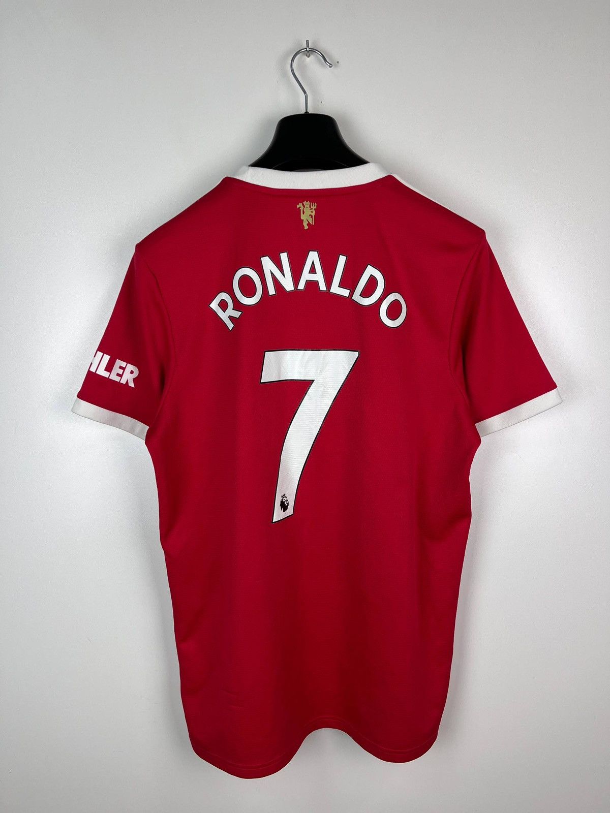 Other Manchester United Ronaldo 7 2021 jersey t-shirts size L Size US L / EU 52-54 / 3 - 1 Thumbnail