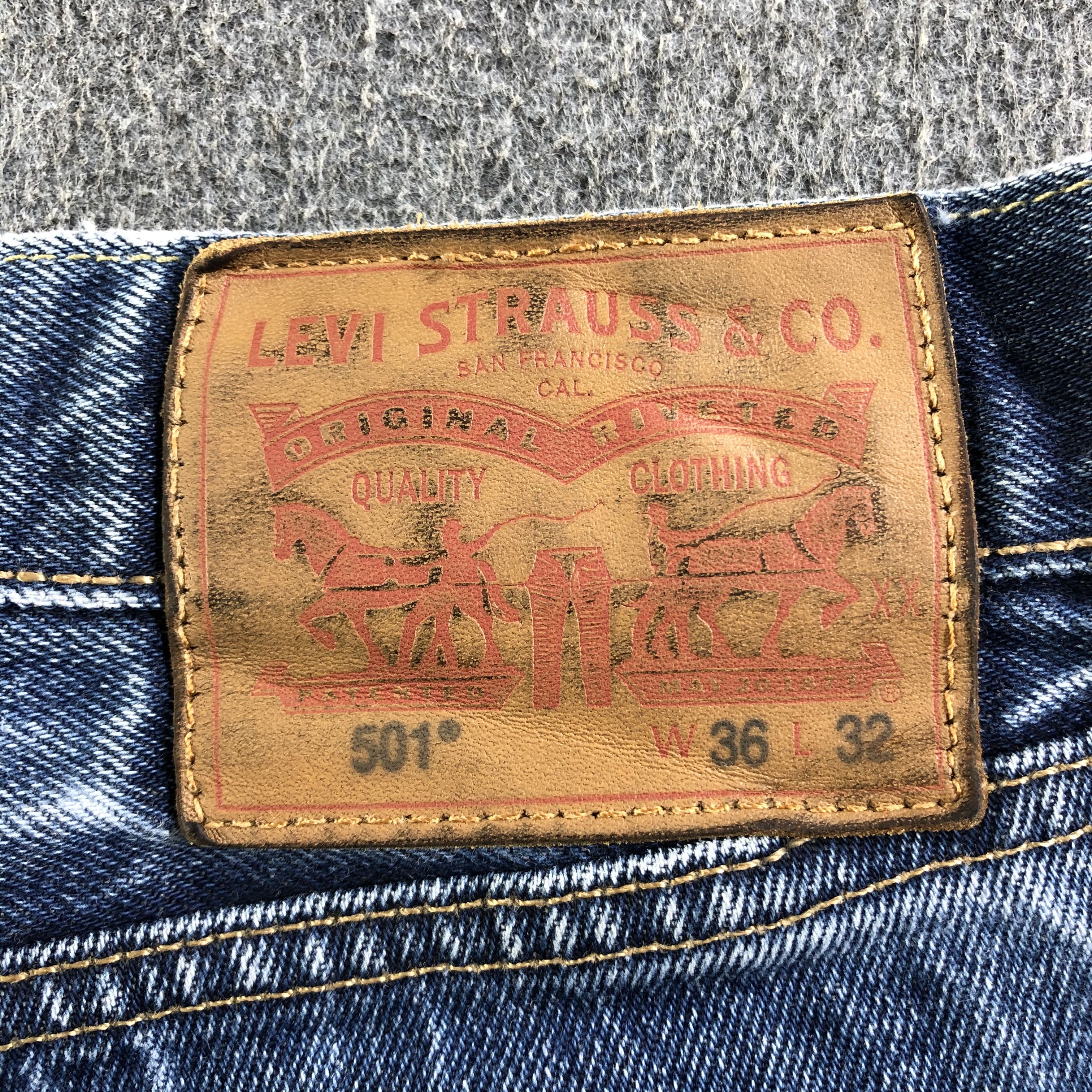 Levi's Vintage Blue Wash Levis 501 Jeans-J3722 Size US 37 - 5 Thumbnail