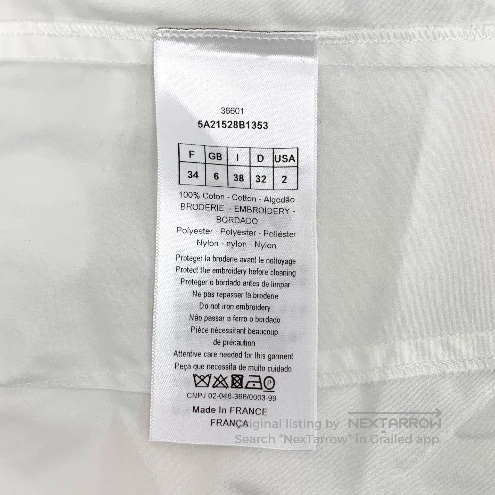 Dior dior white embroidered logo long sleeve dress. Size US XXS / EU 40 - 6 Thumbnail