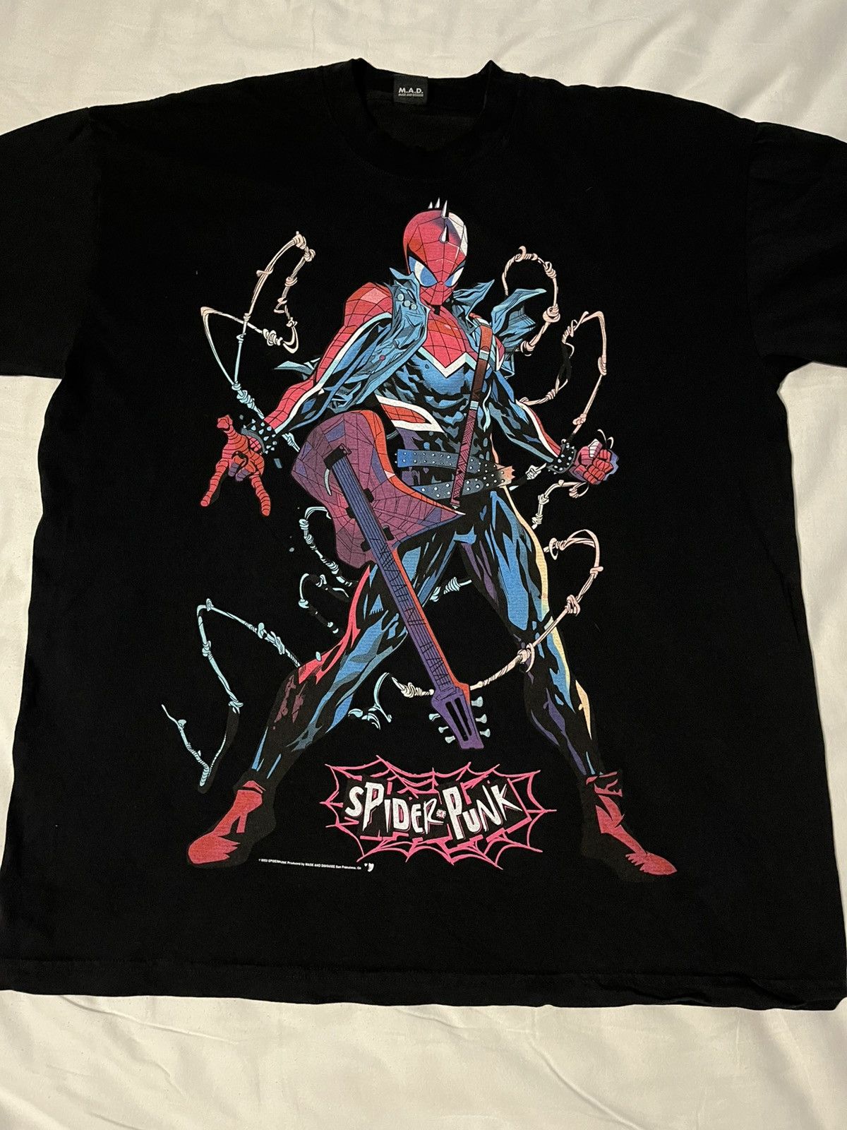 Other M.A.D. Spiderpunk Streetwear Vintage T-Shirt Size US XL / EU 56 / 4 - 1 Thumbnail