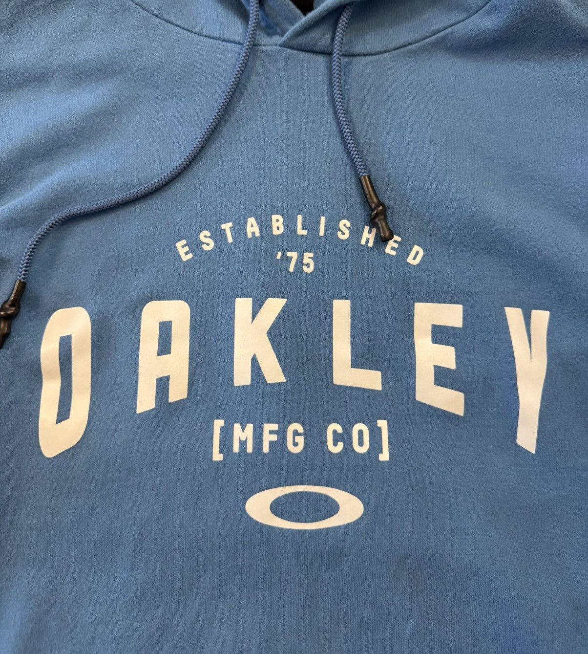 Oakley 🔥Vintage Oakley Big Logo Hoodie/Vintage Oakley Logo Hoodie Size US M / EU 48-50 / 2 - 7 Thumbnail