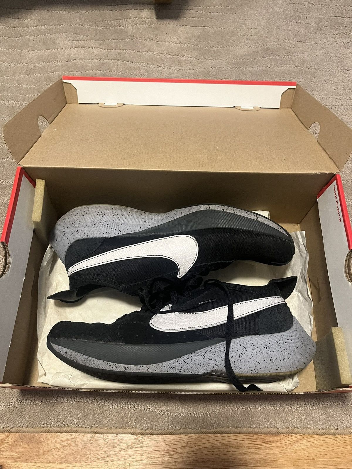Nike Nike moon racer Size US 11 / EU 44 - 3 Thumbnail